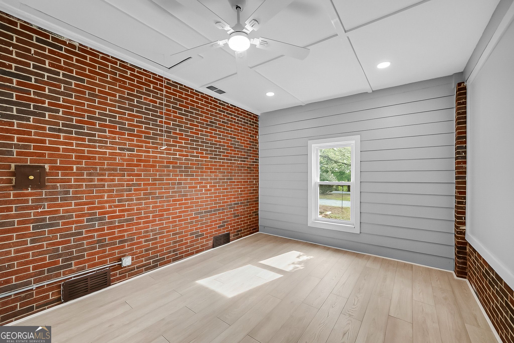 1015 Sid Hunter Road Property Photo 21