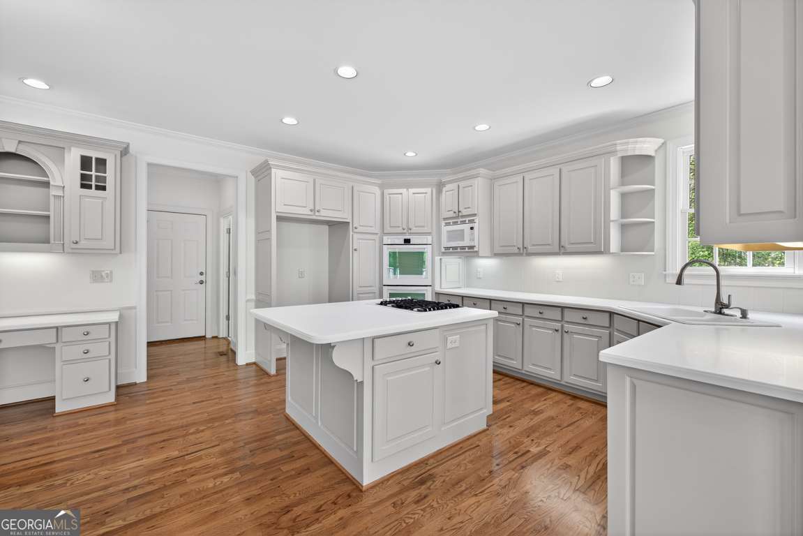 6130 Banbury Court Property Photo 12