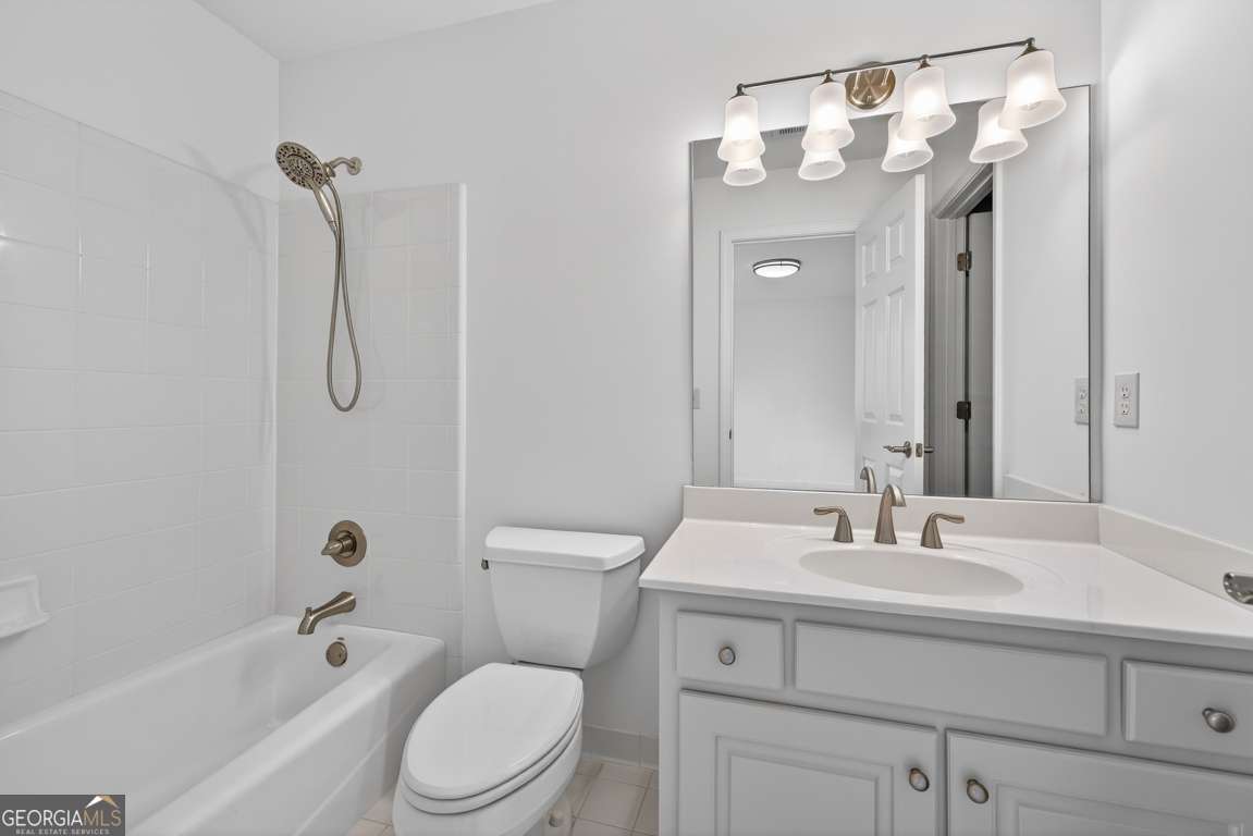 6130 Banbury Court Property Photo 20