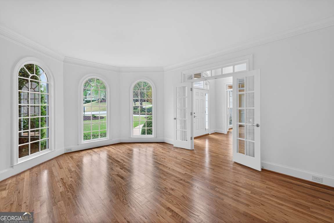6130 Banbury Court Property Photo 33