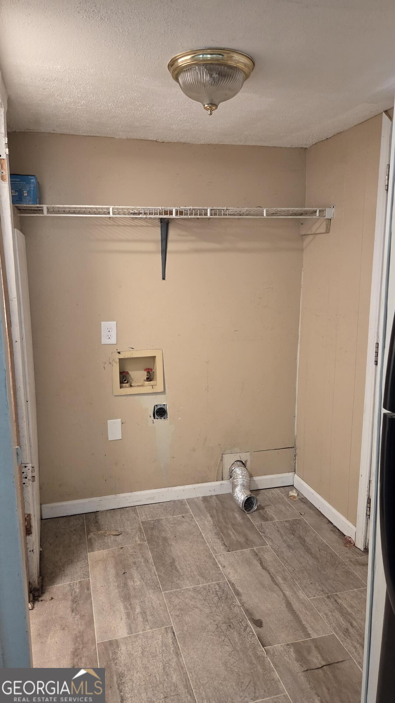 25 Fischer Way Property Photo 4