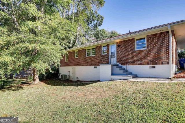 2973 Gresham Road Se Property Photo 2