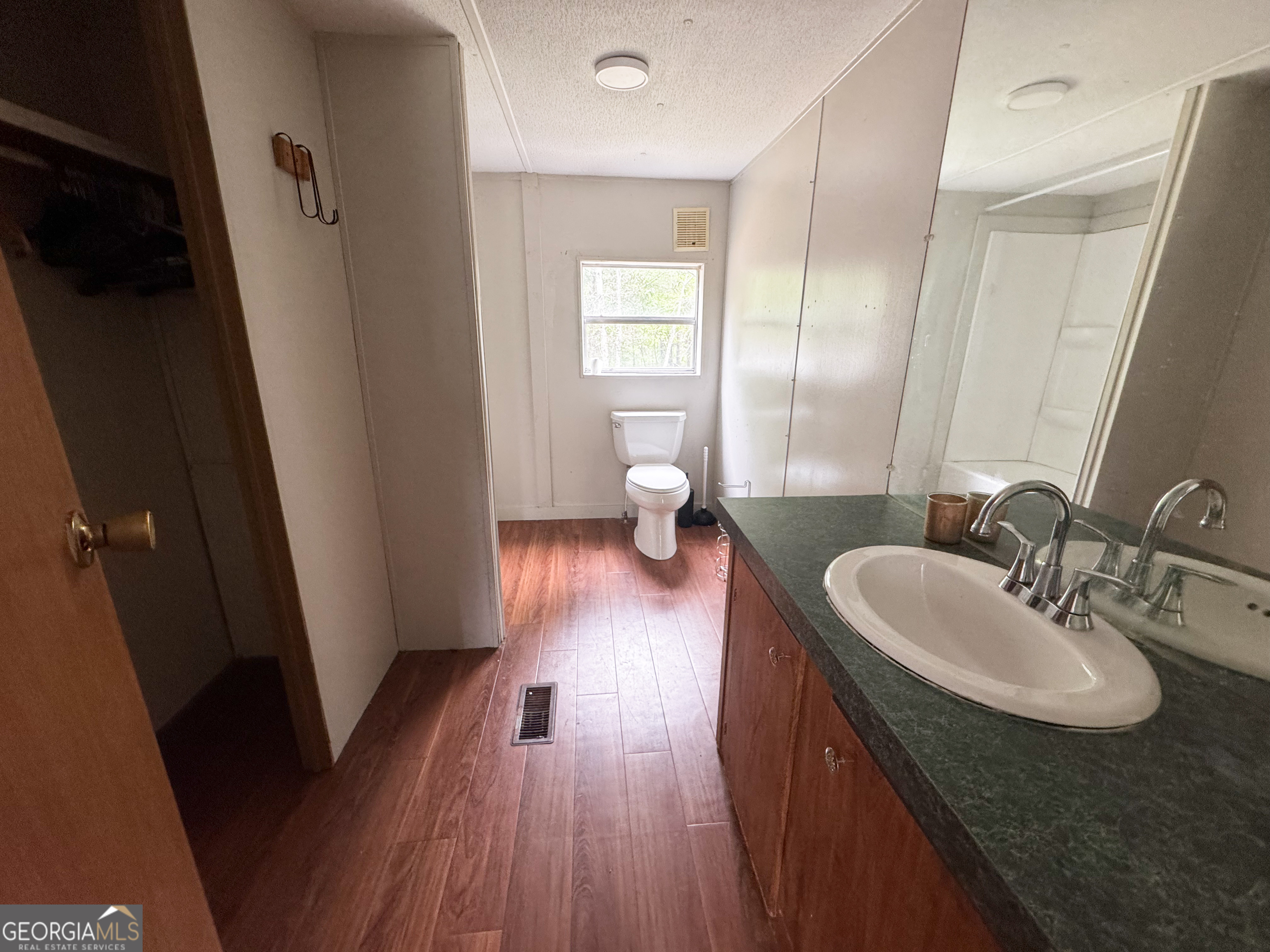 877 W Rushing Road Property Photo 13