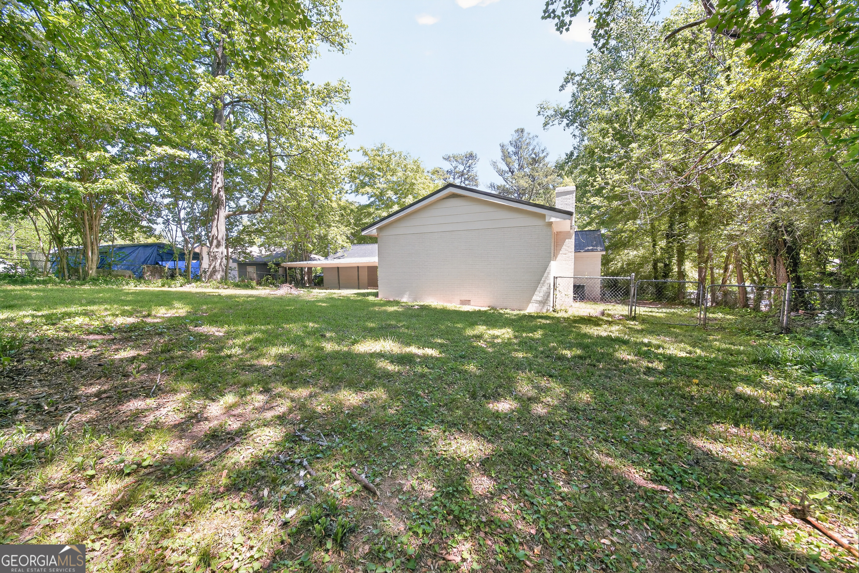 324 Park Hill Drive Property Photo 2