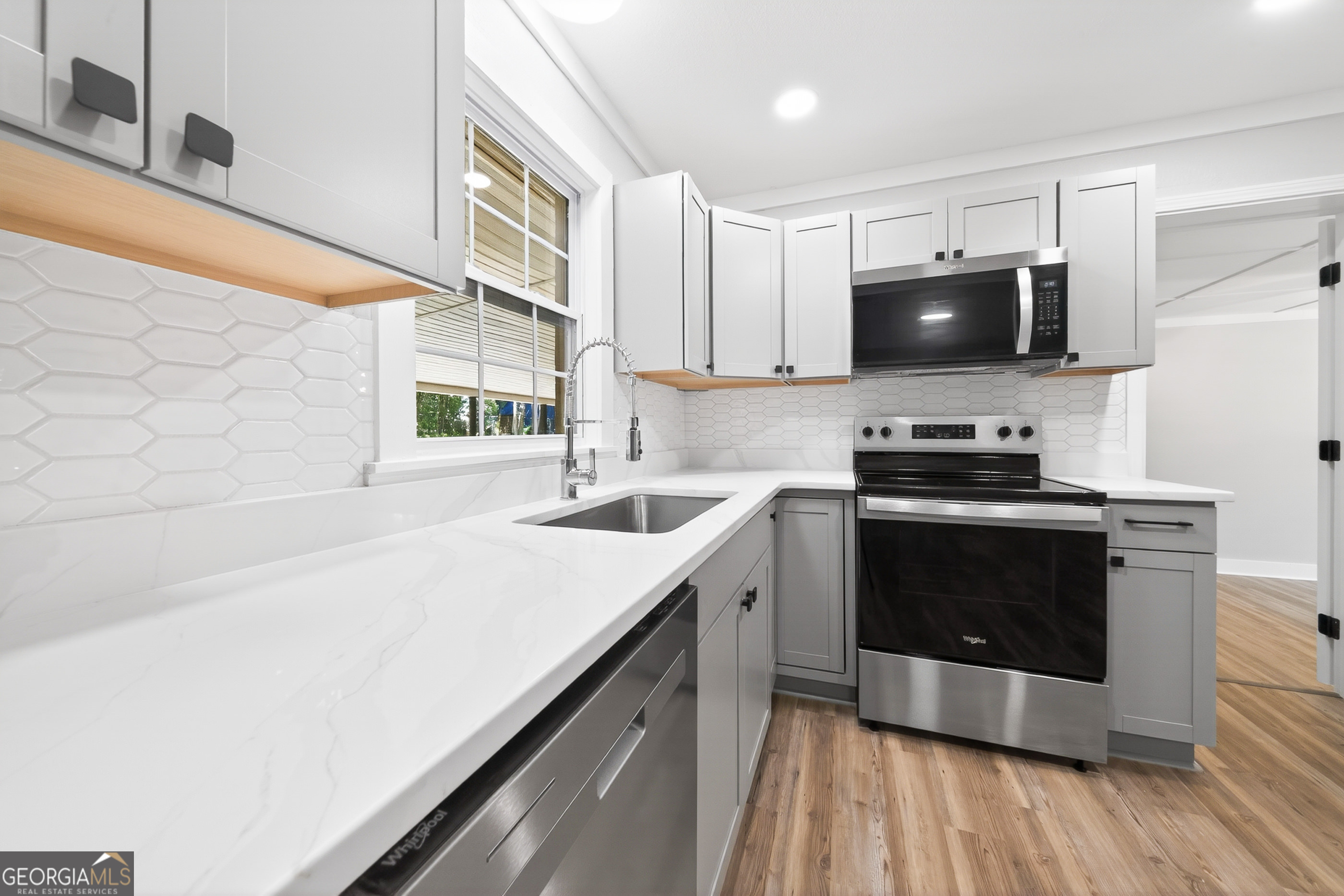 324 Park Hill Drive Property Photo 10