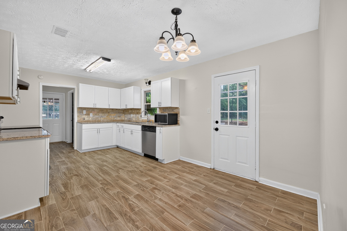 210 Bernice Drive Property Photo 16