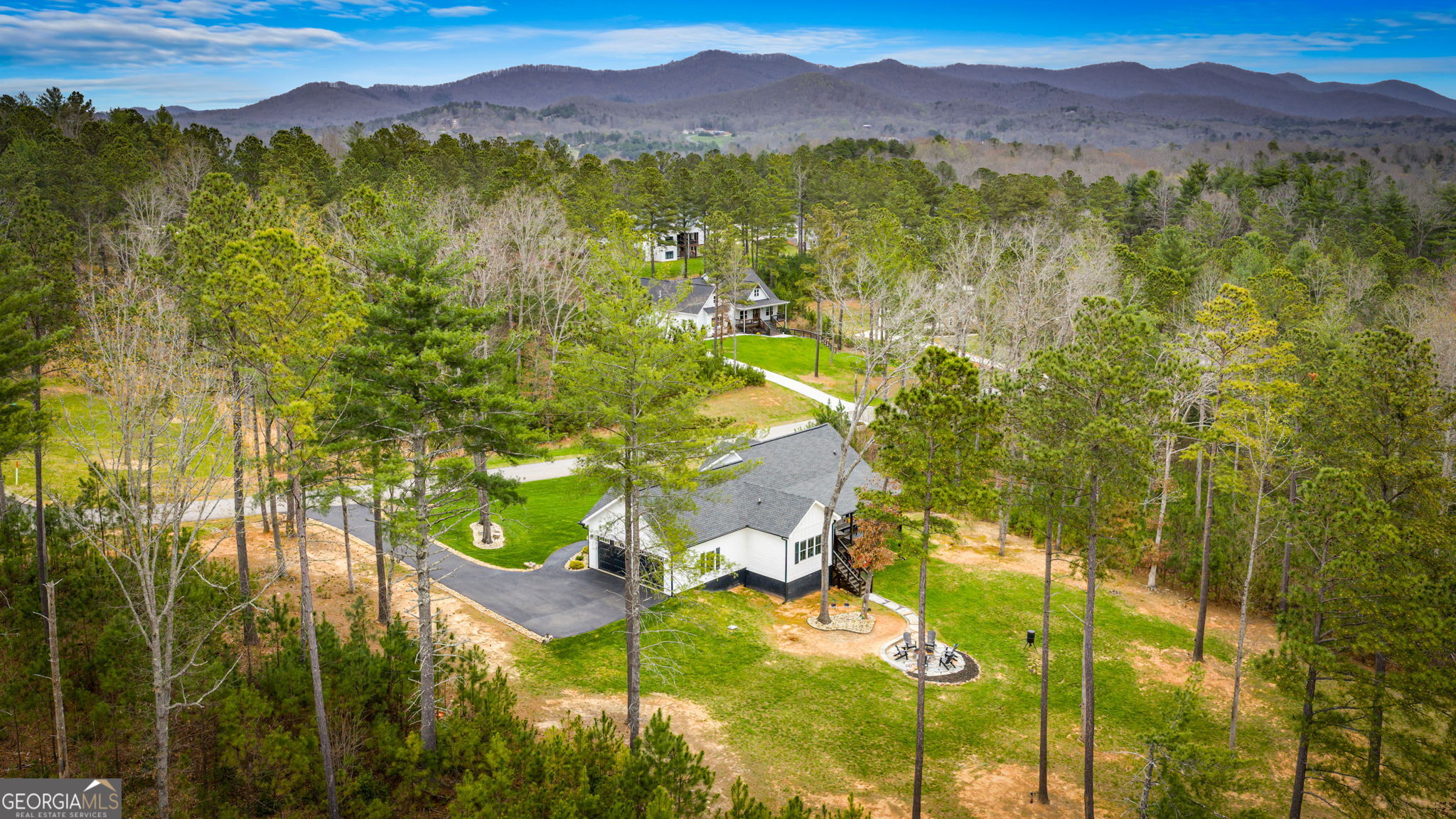 367 Highpoint Trail Property Photo 10