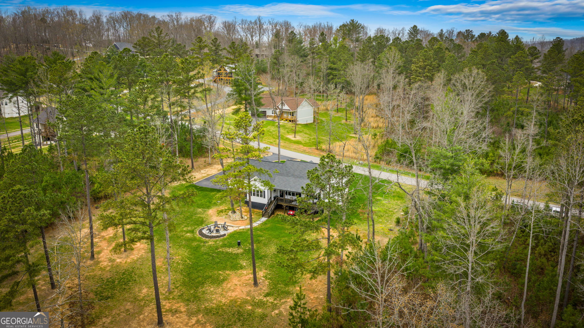 367 Highpoint Trail Property Photo 12