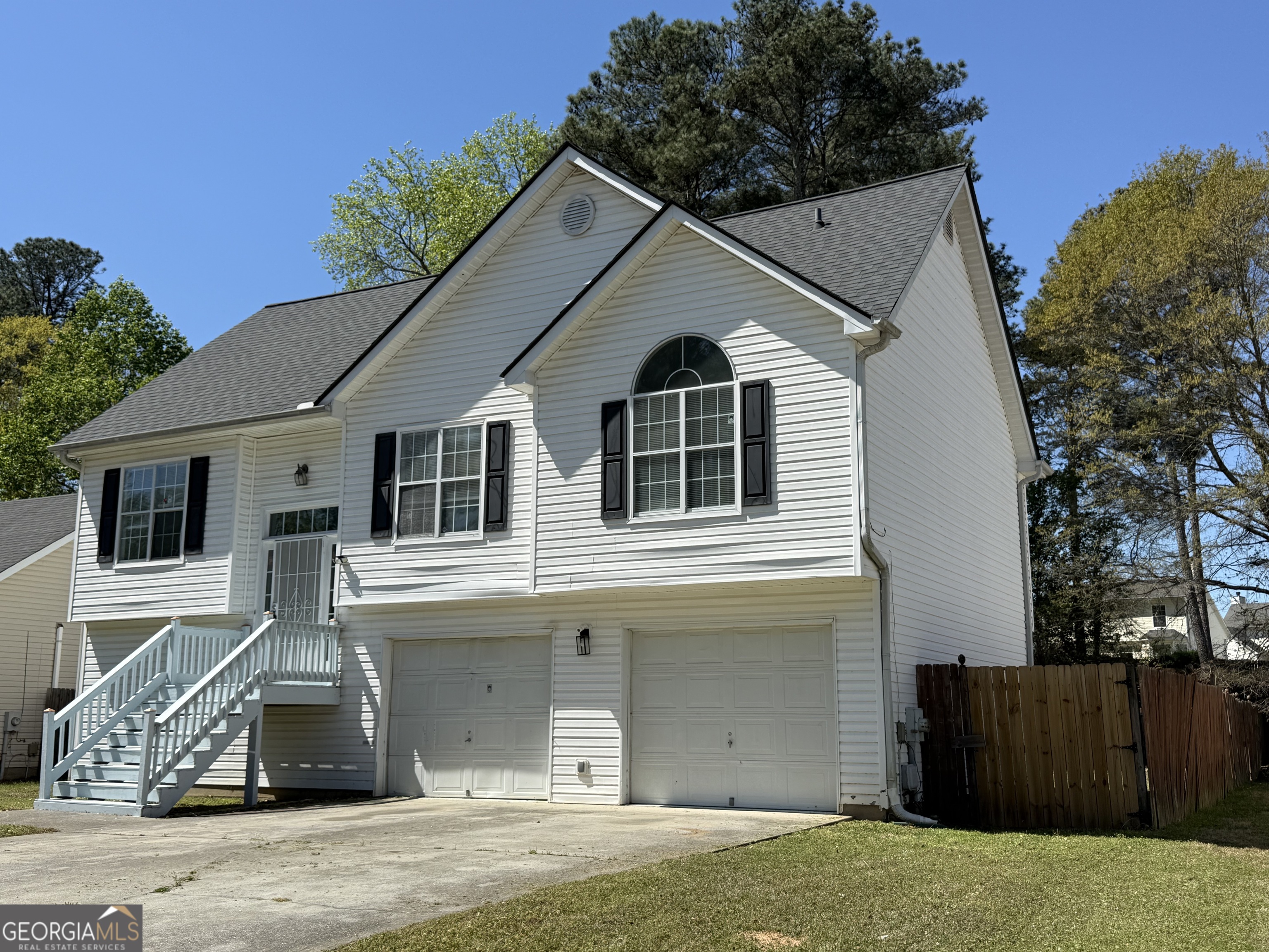 5683 Isleworth Way Property Photo 1
