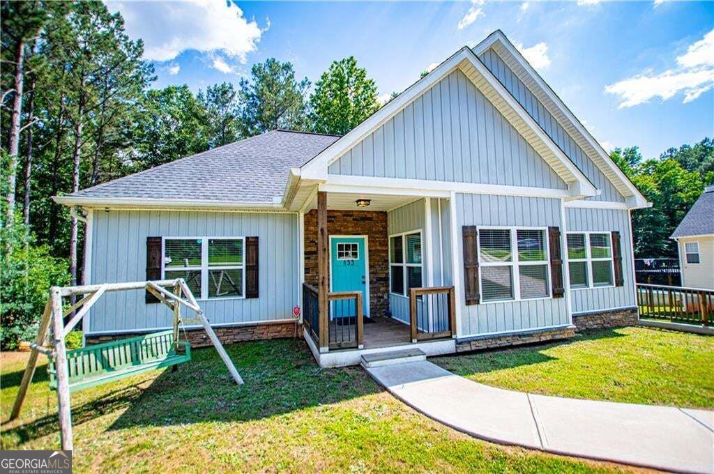 133 Pebblebrook Way Property Photo 2