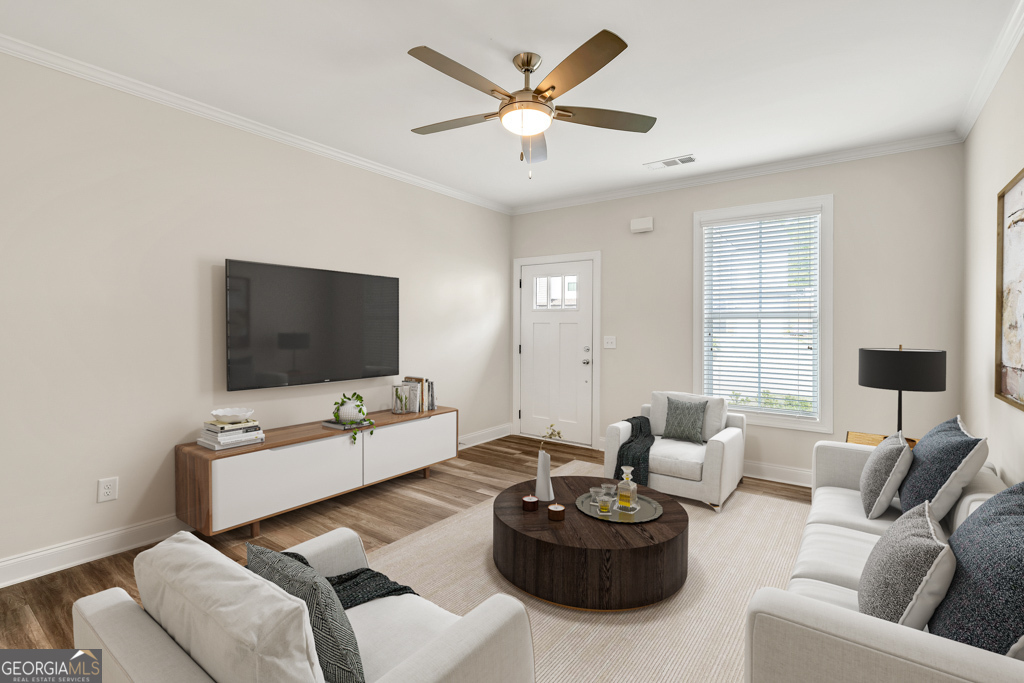 130 Magnolia Place Property Photo 2