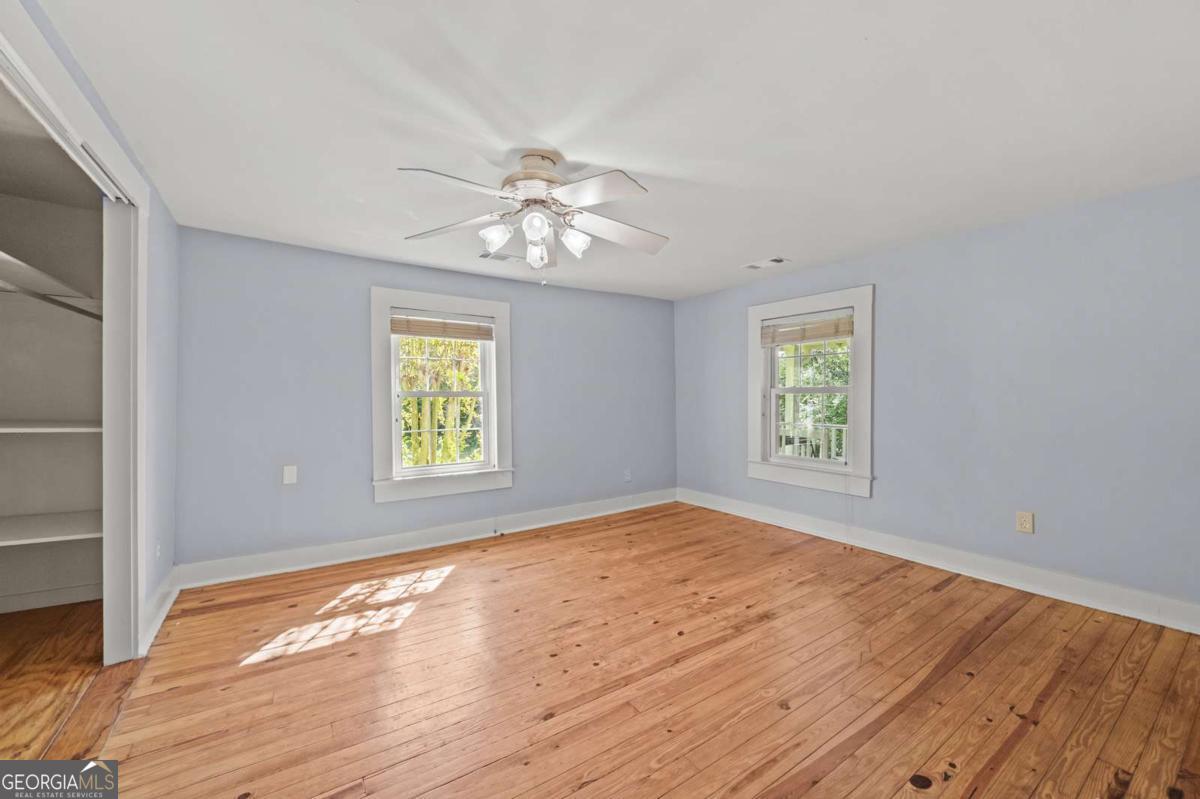 839 Crooked Creek Road Property Photo 11