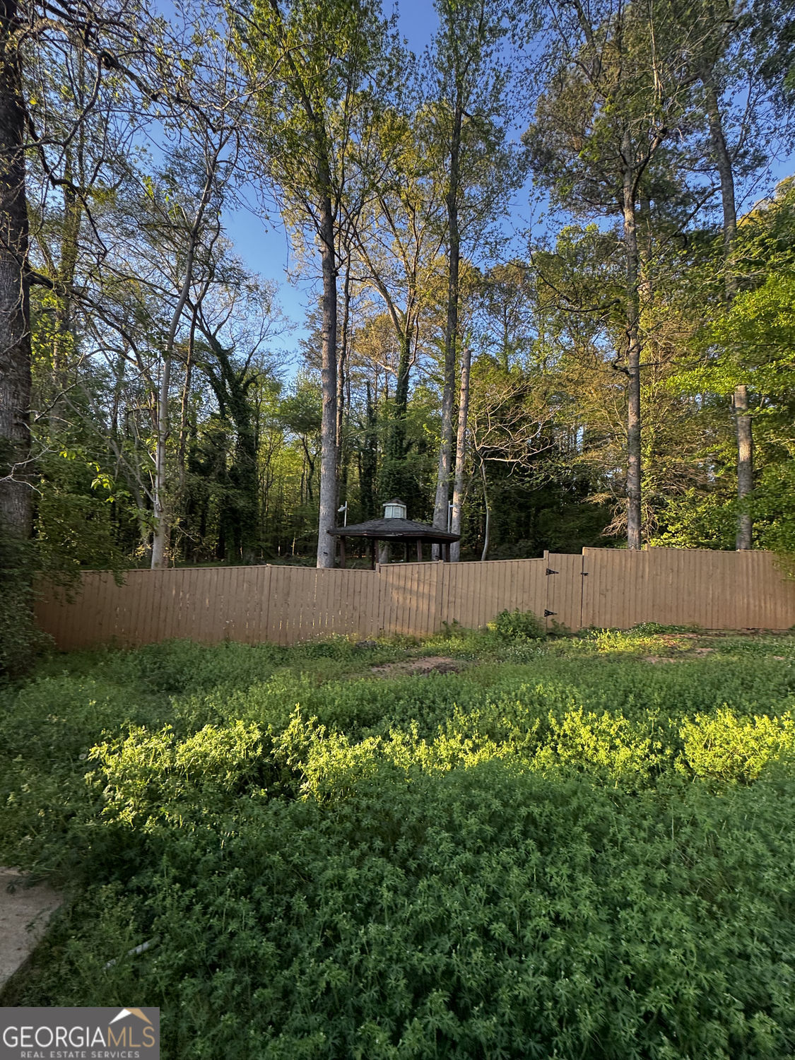 5130 Lost Dutchman Drive Property Photo 3