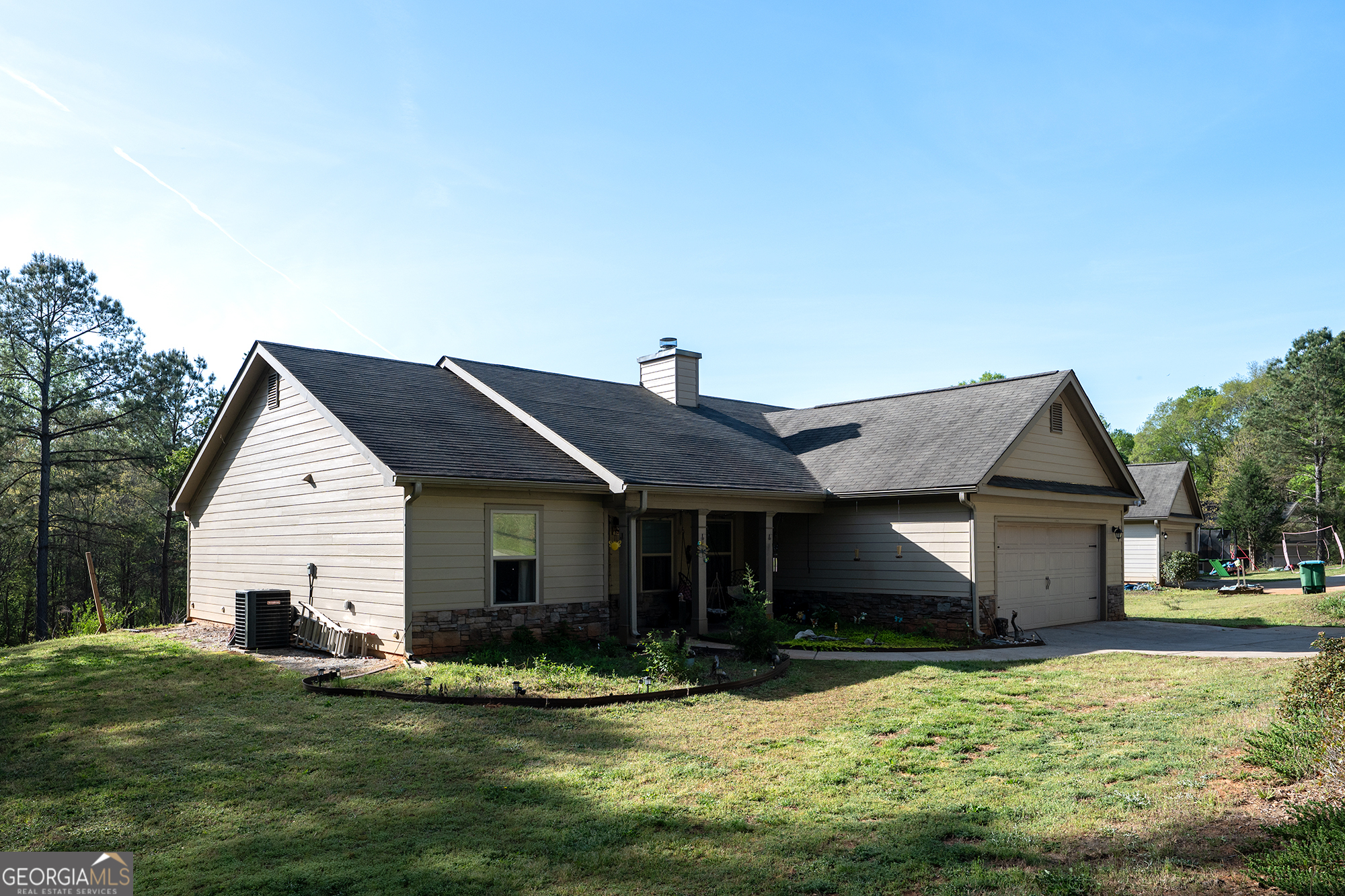 285 Mama B Drive Property Photo 2