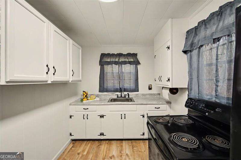 68 Hawk Lane Property Photo 11