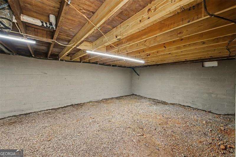 68 Hawk Lane Property Photo 17