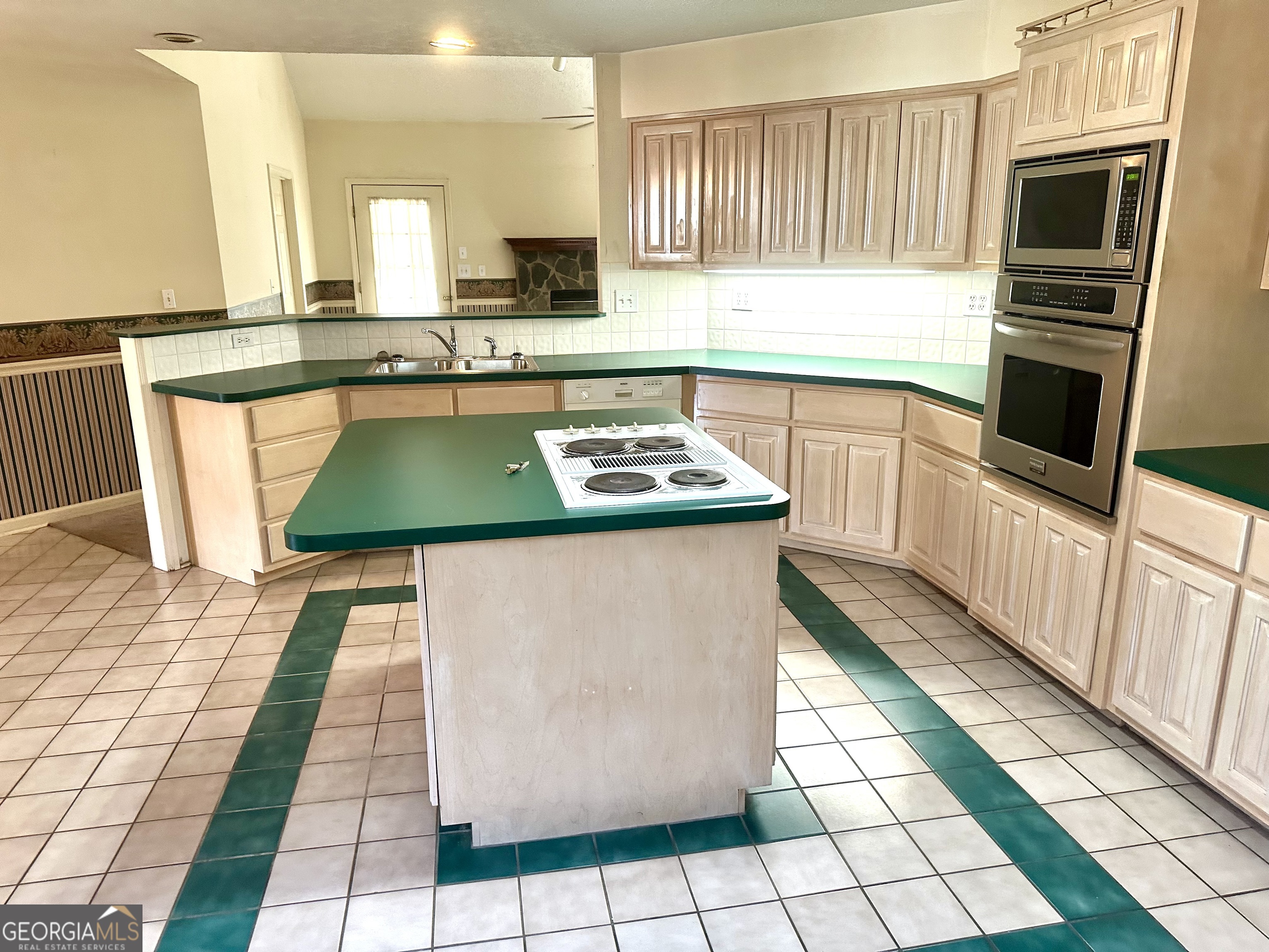 248 Manley Road Property Photo 18