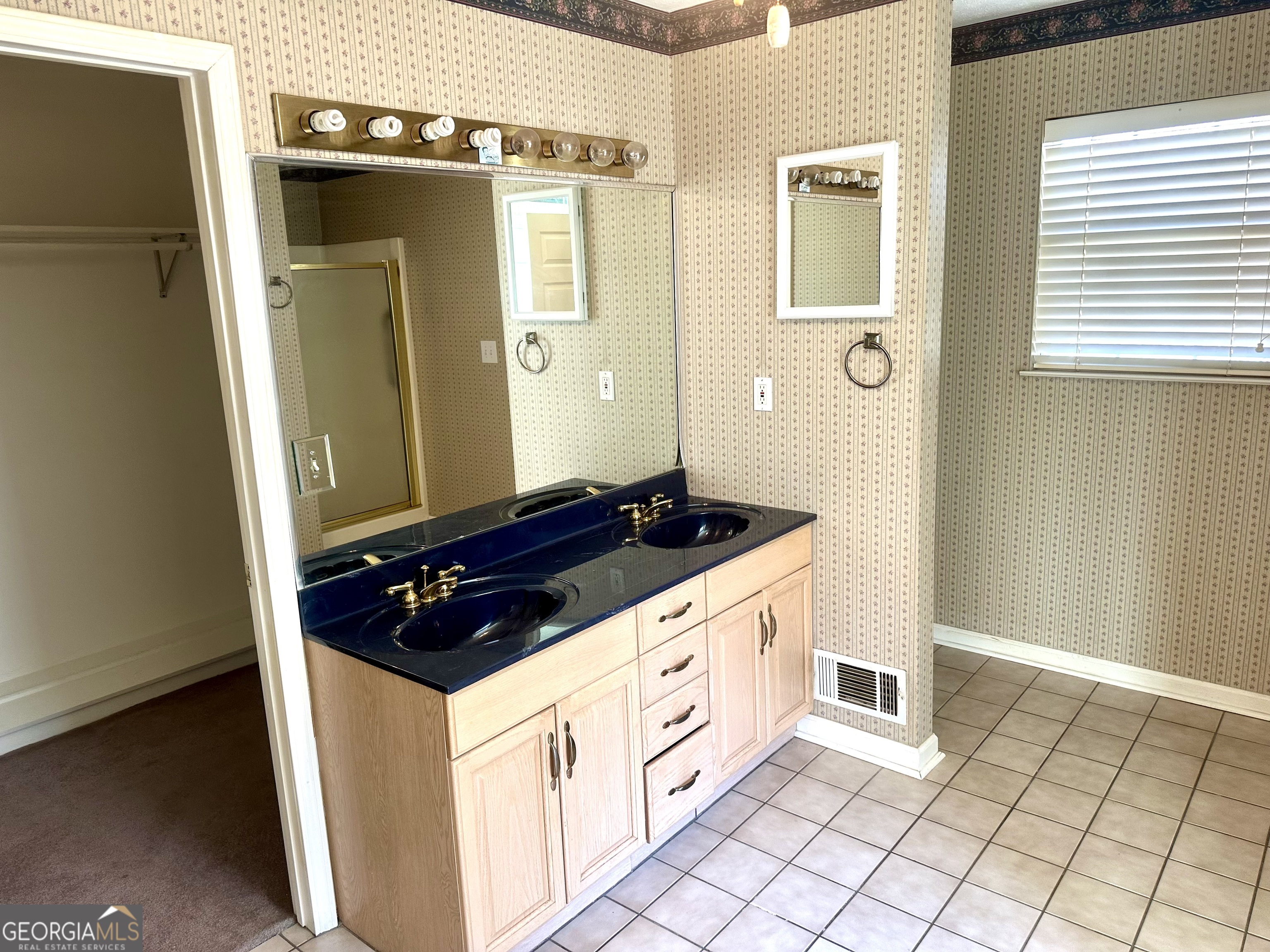 248 Manley Road Property Photo 28