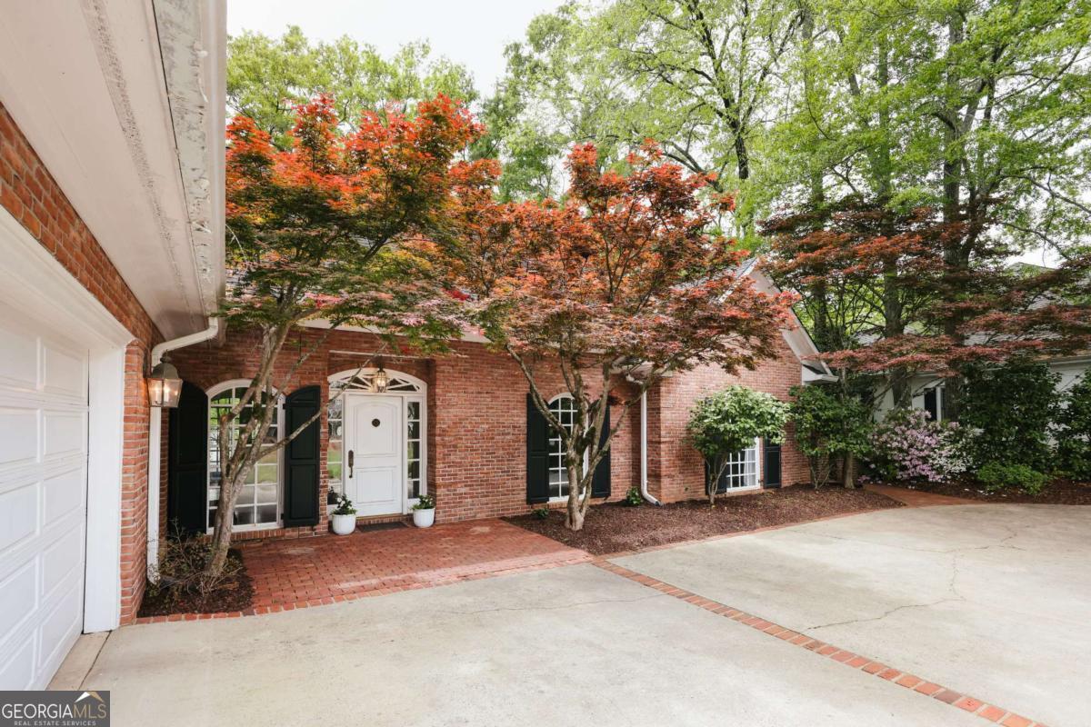 105 Princeton Mill Road Property Photo 3