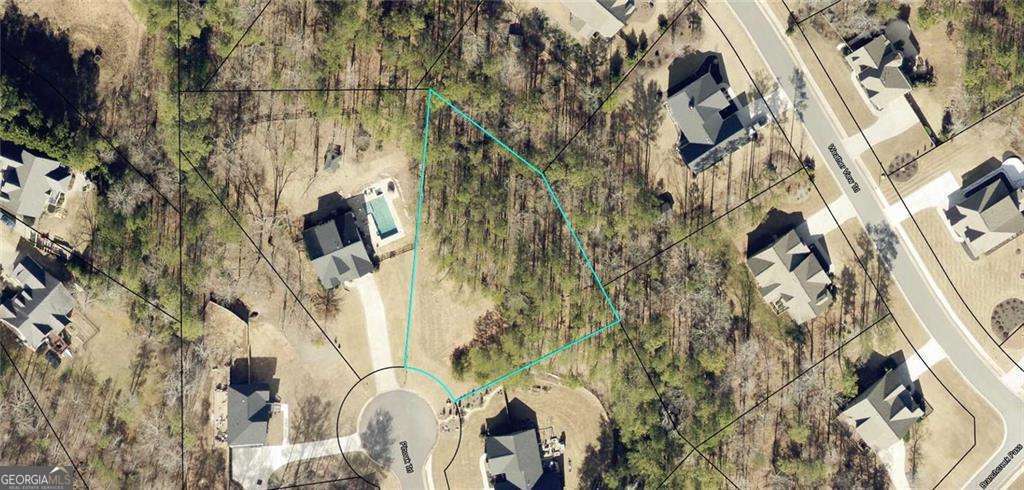 18 Pinoak Trail Se Property Photo 2