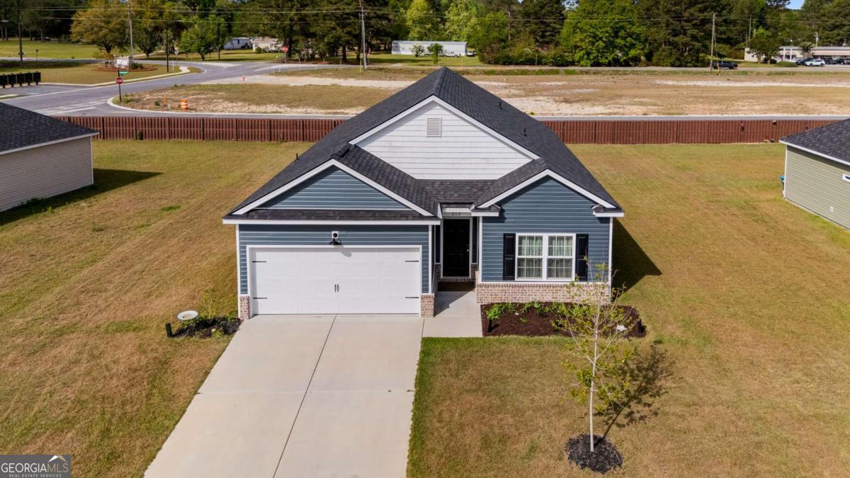 203 Glick Way