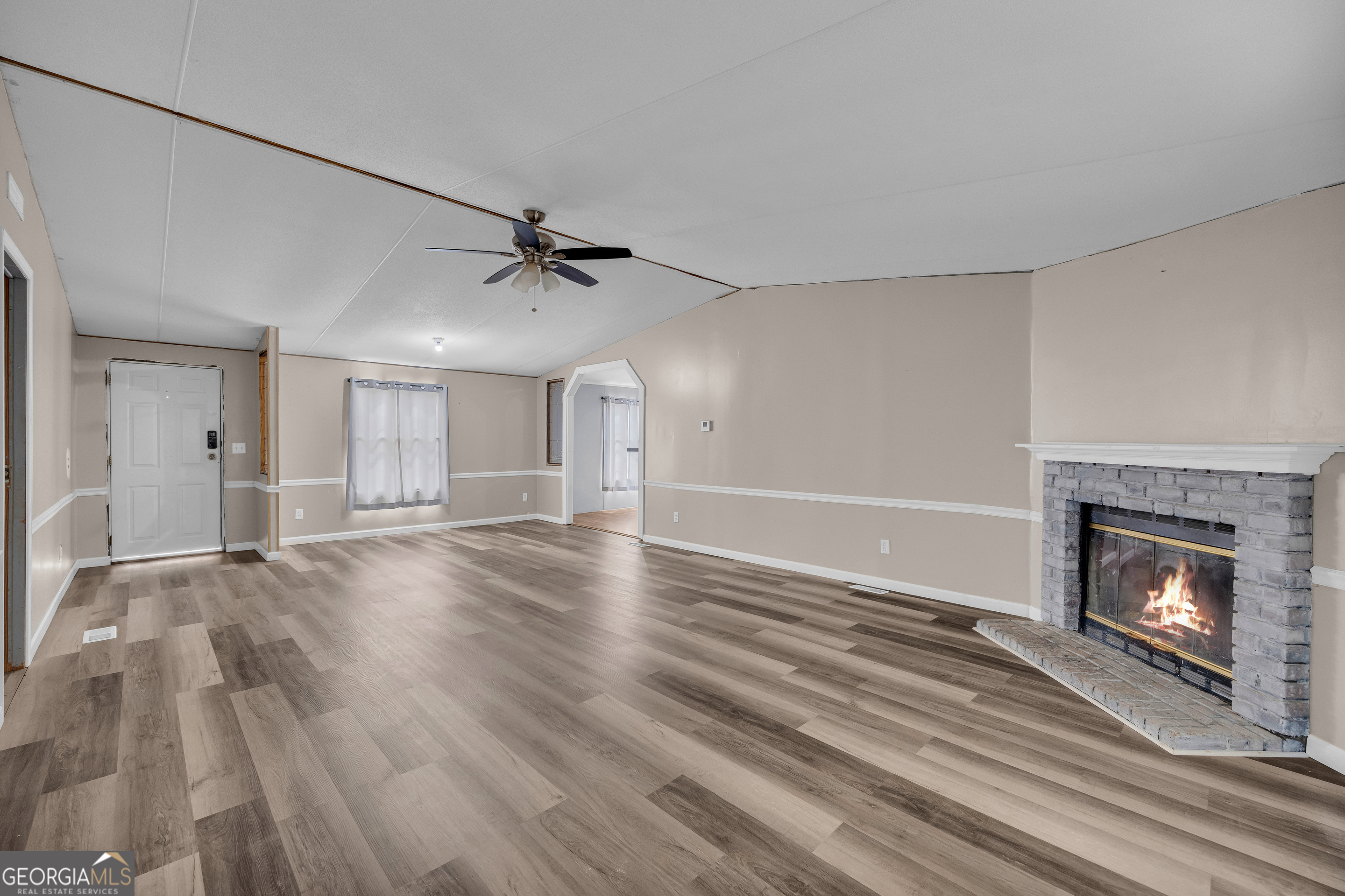 35 Jordan Loop Property Photo 25