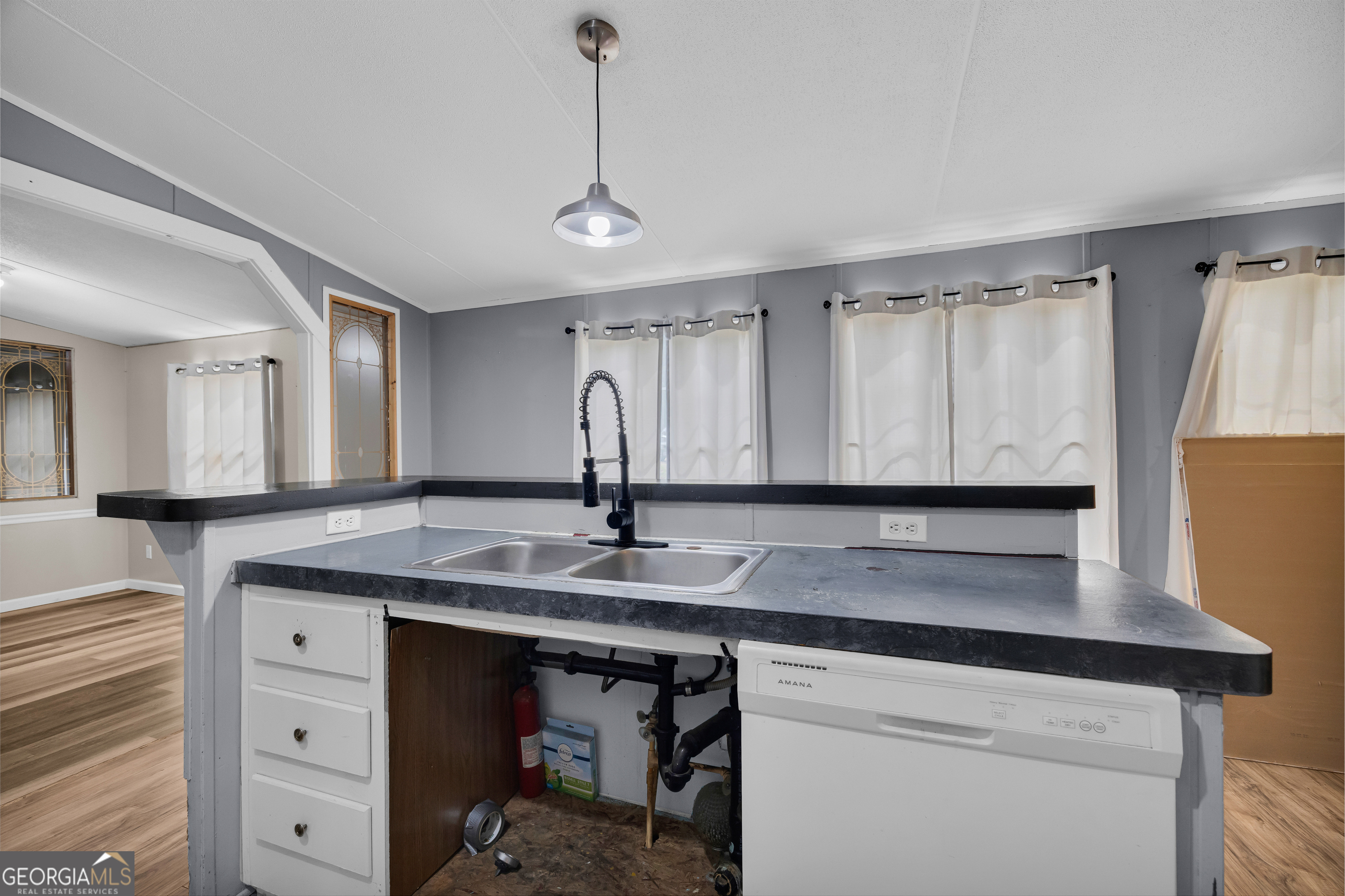 35 Jordan Loop Property Photo 40