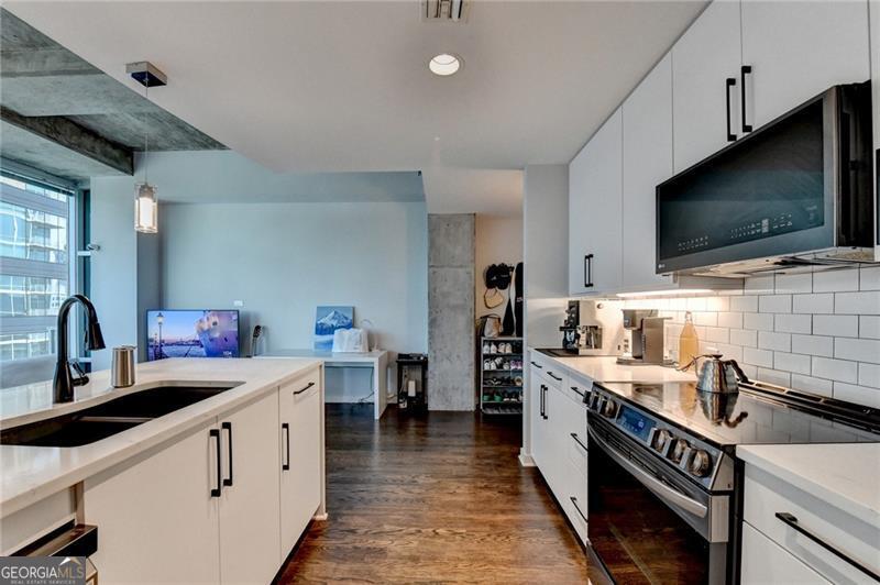 923 Peachtree Street Ne # 1638 Property Photo 18