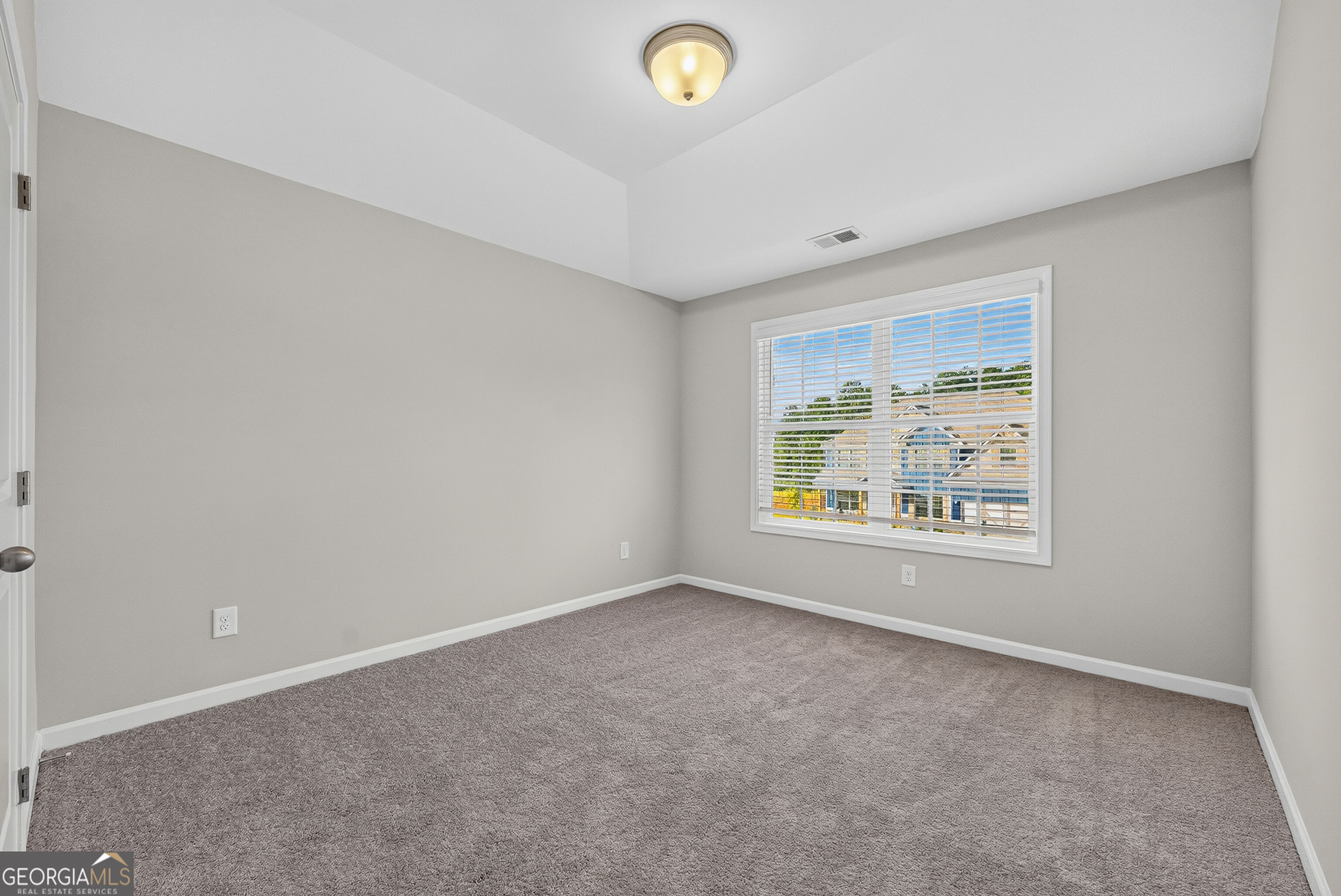 438 Lakeview Way # 268 Property Photo 17