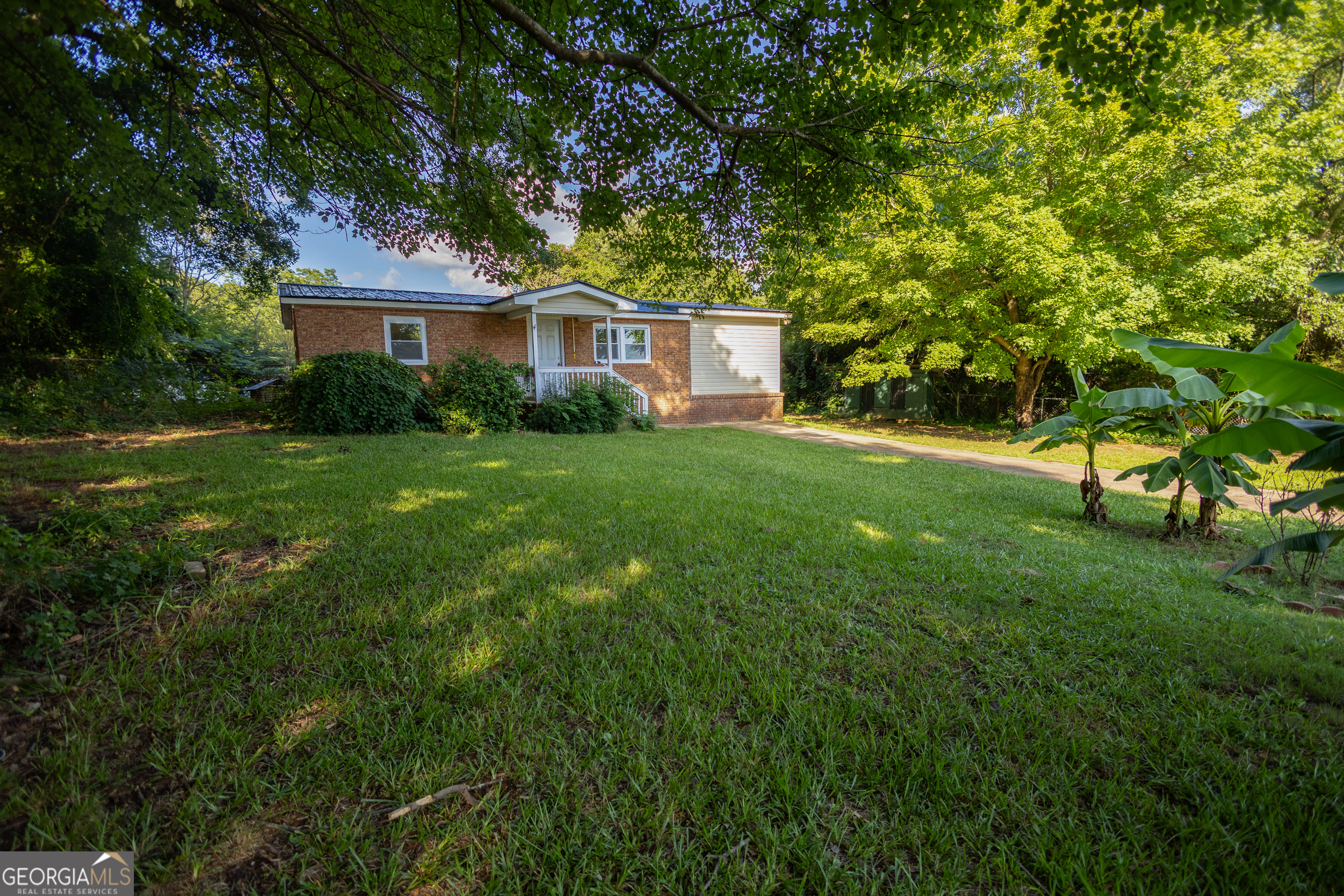 342 Phillips Circle Property Photo 2