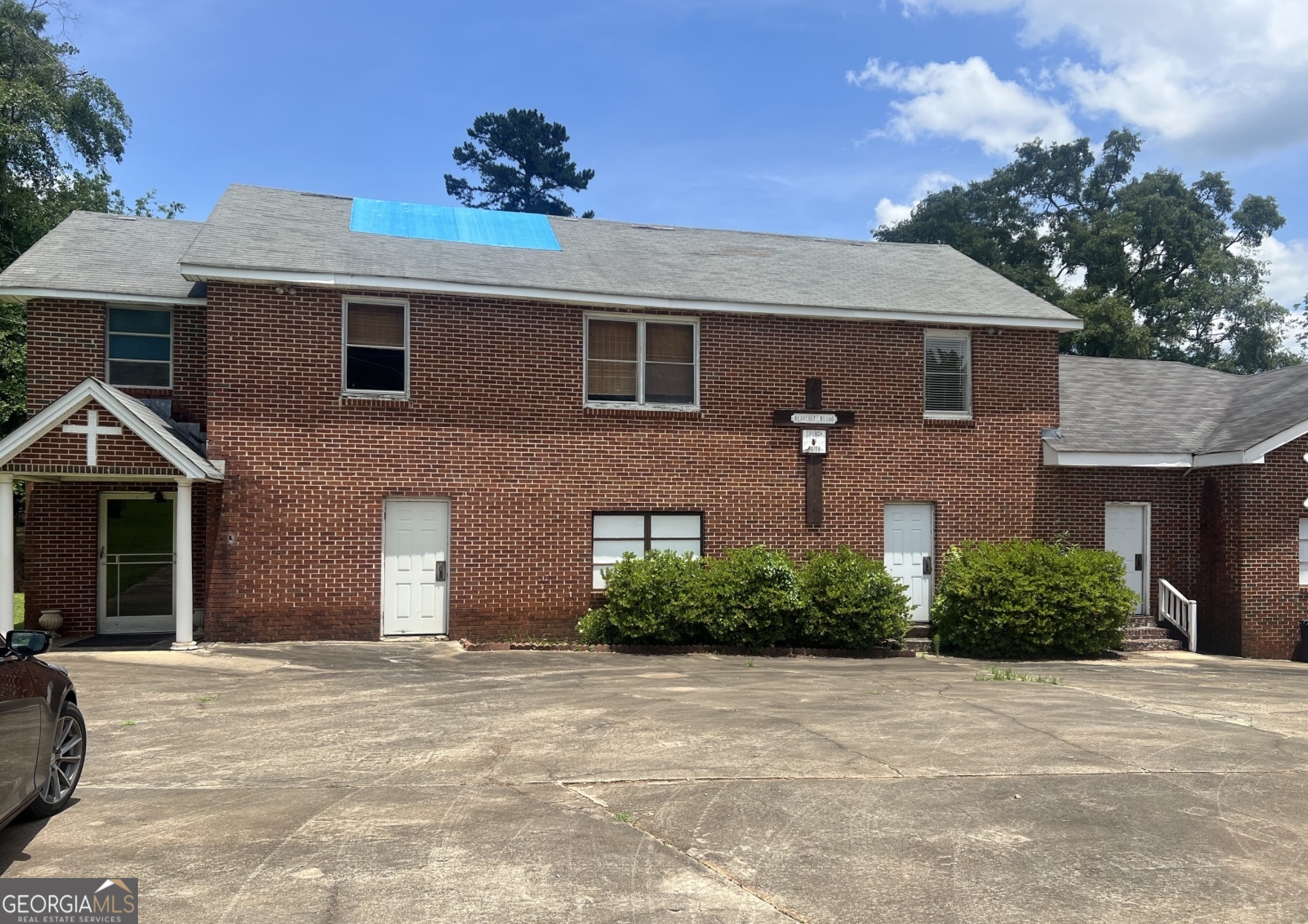1293 S 19 Highway Property Photo 2