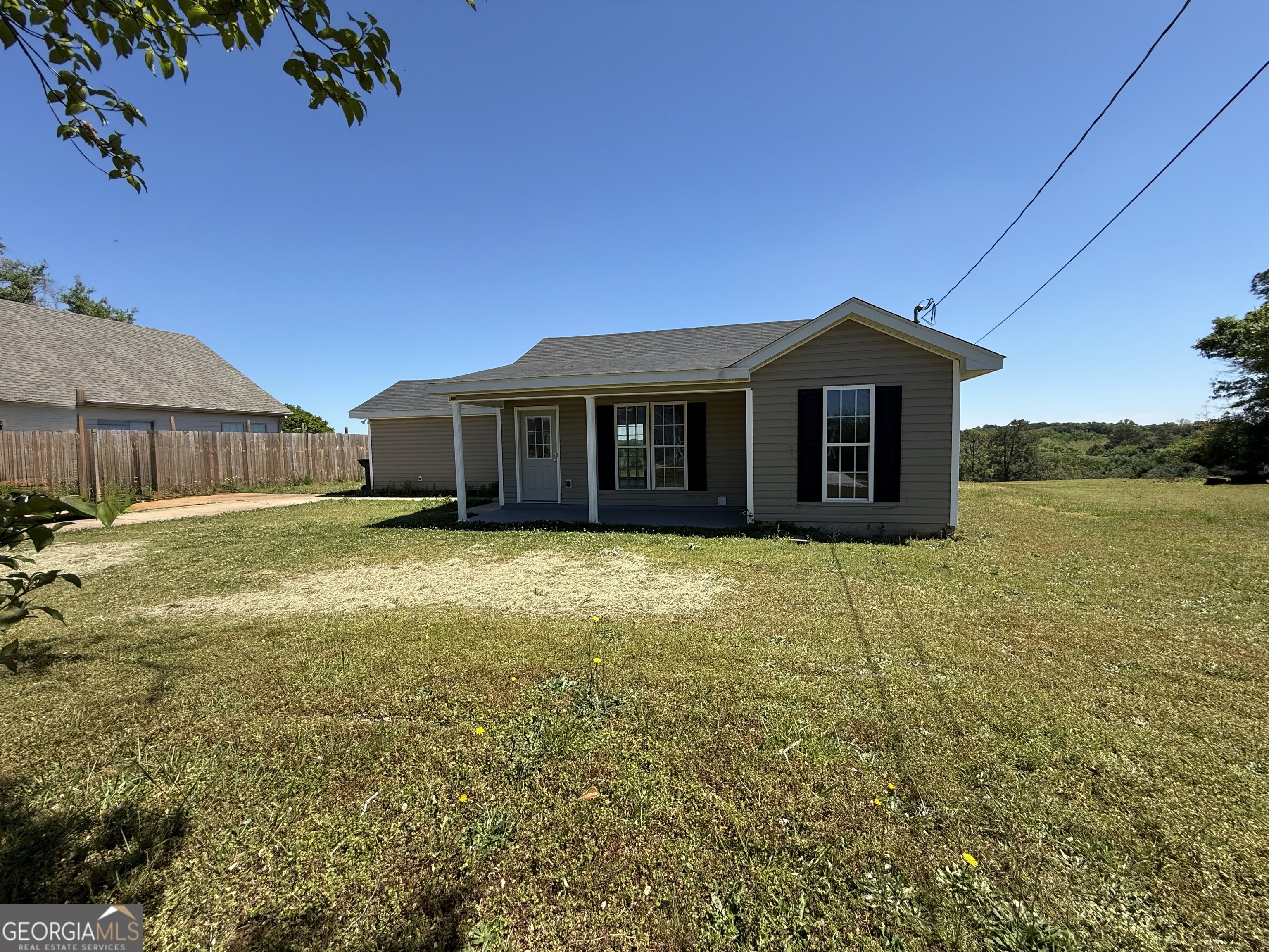 1005 Callaway Avenue Property Photo 2