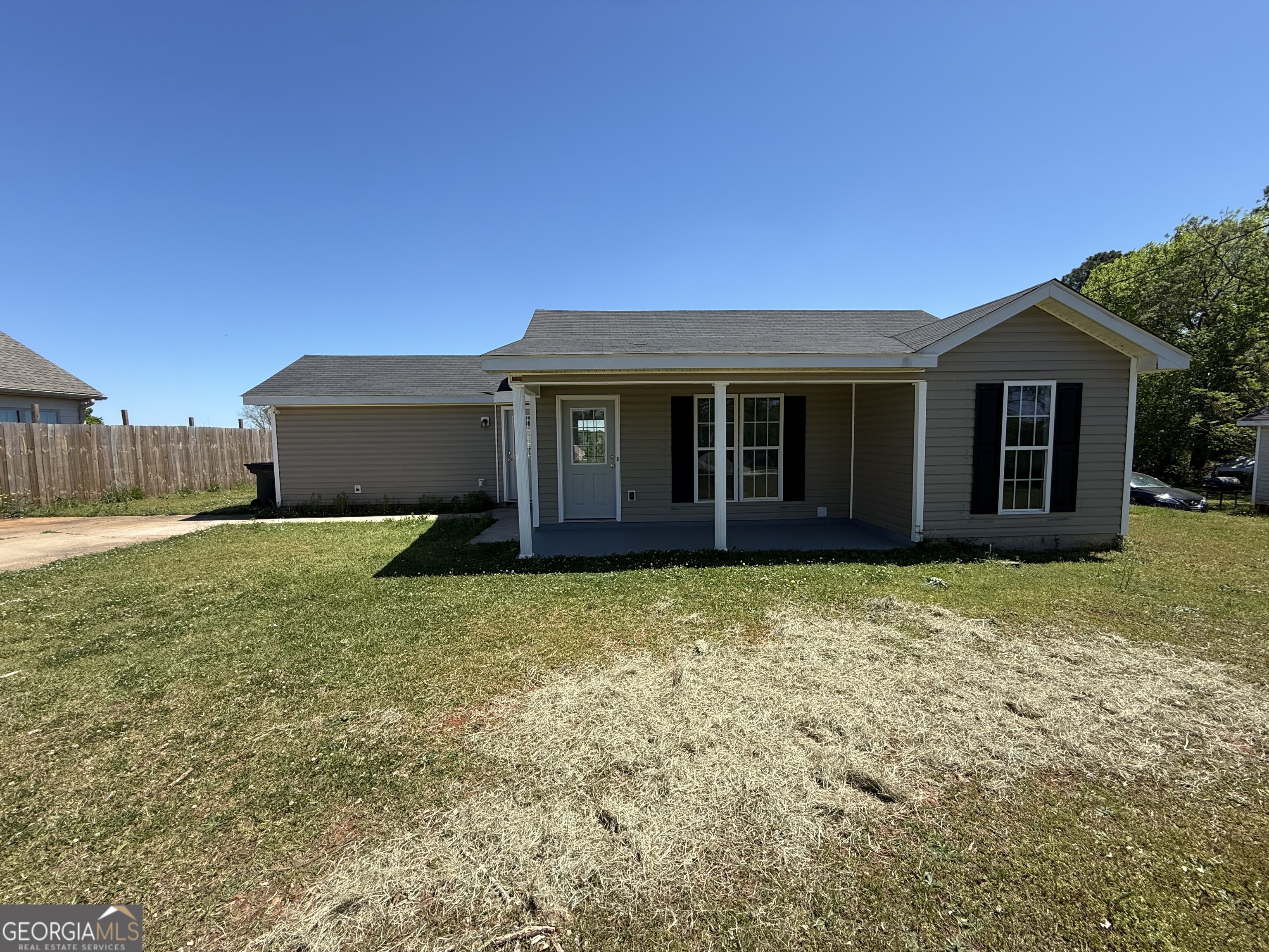 1005 Callaway Avenue Property Photo 3