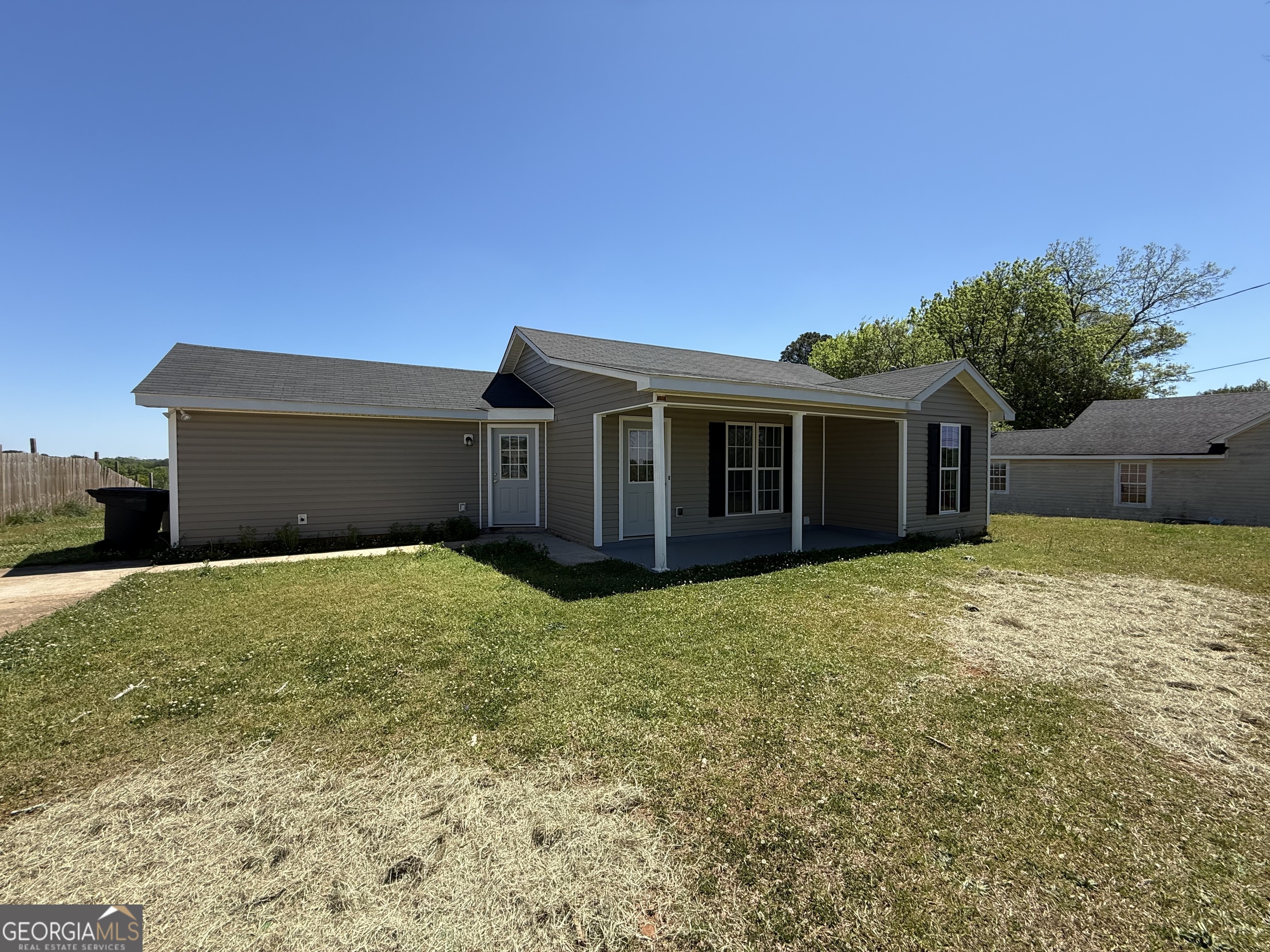 1005 Callaway Avenue Property Photo 4