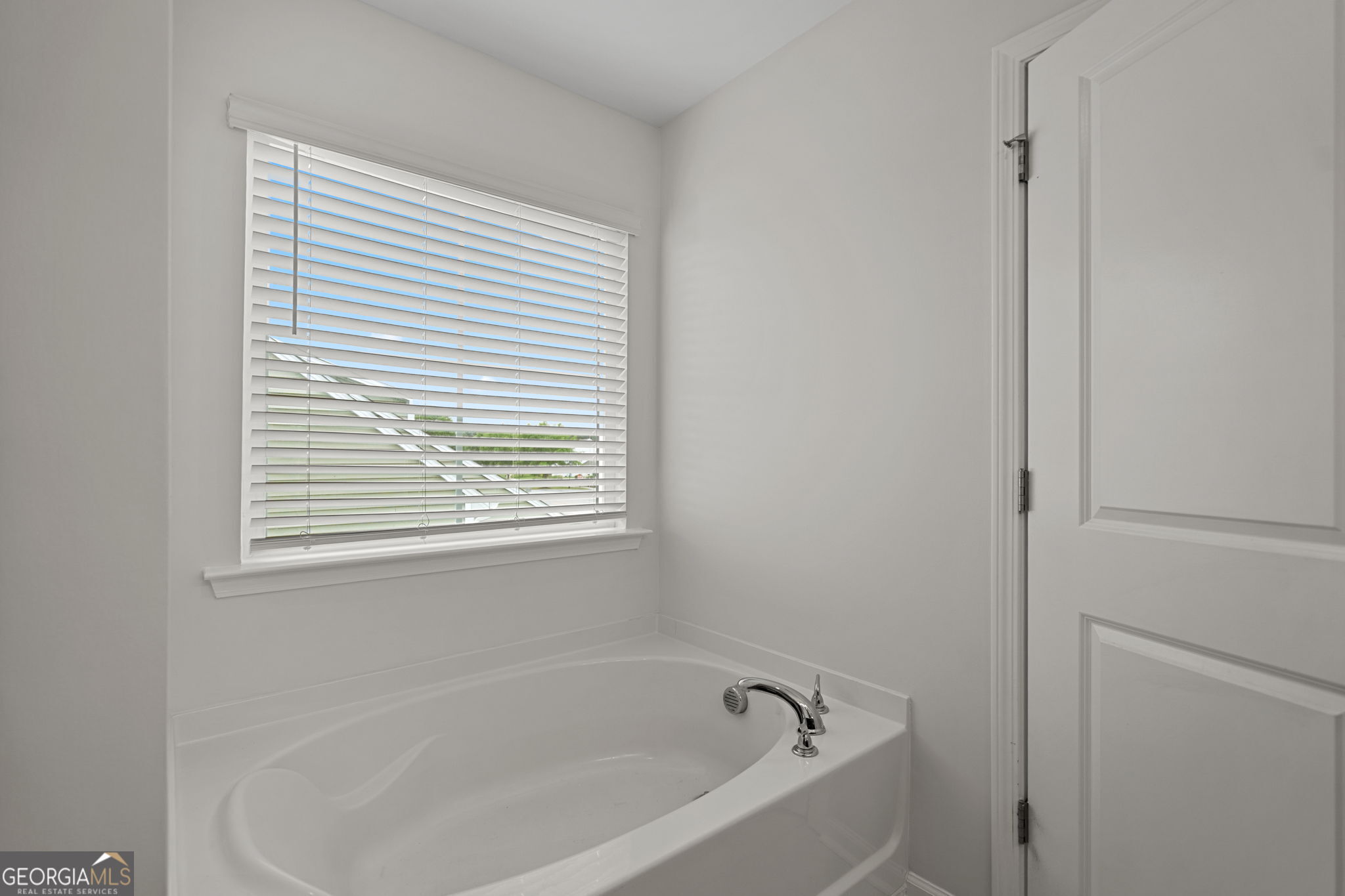 508 Lakeside Boulevard Property Photo 37