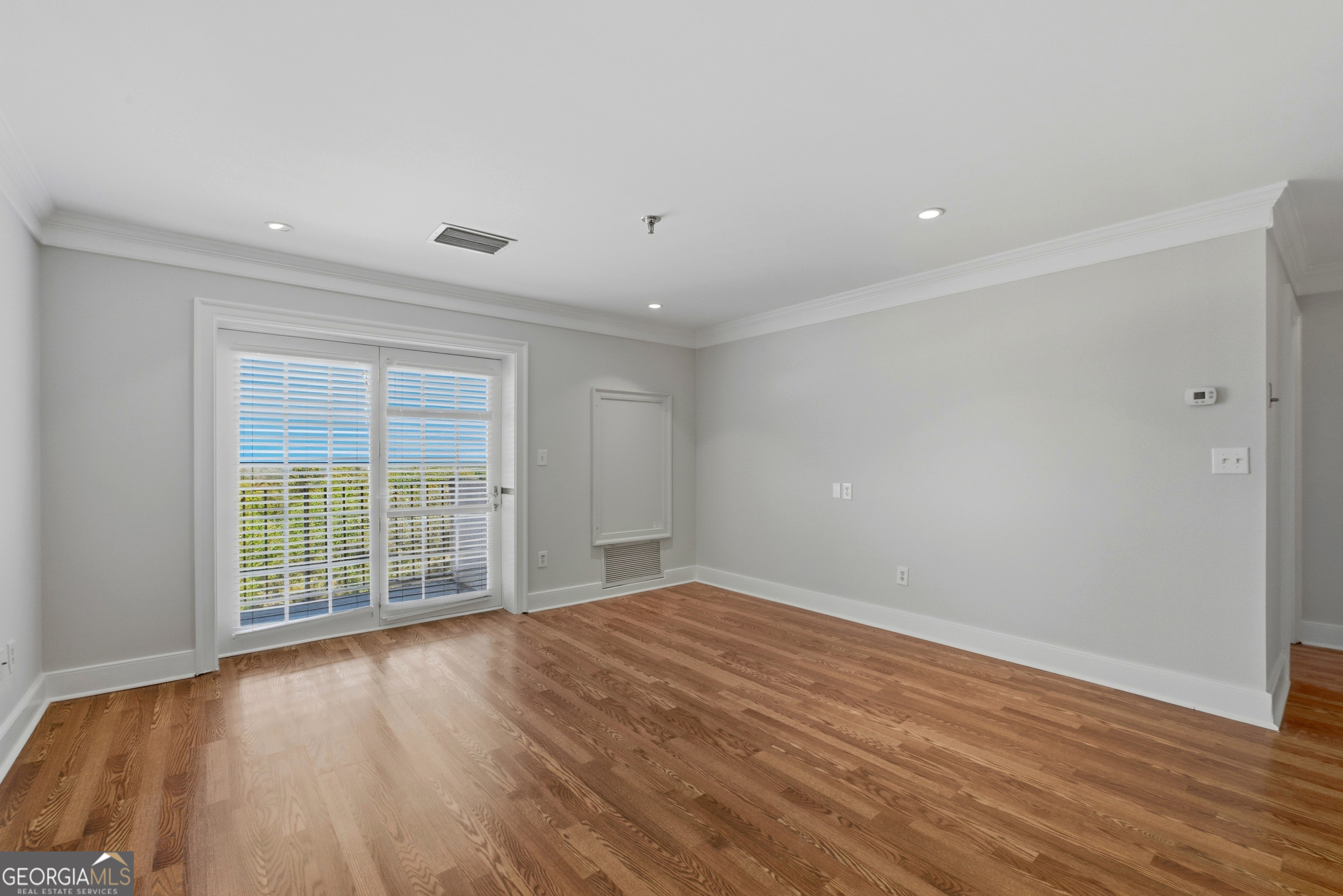 300 Johnson Ferry Road # B915 Property Photo 9