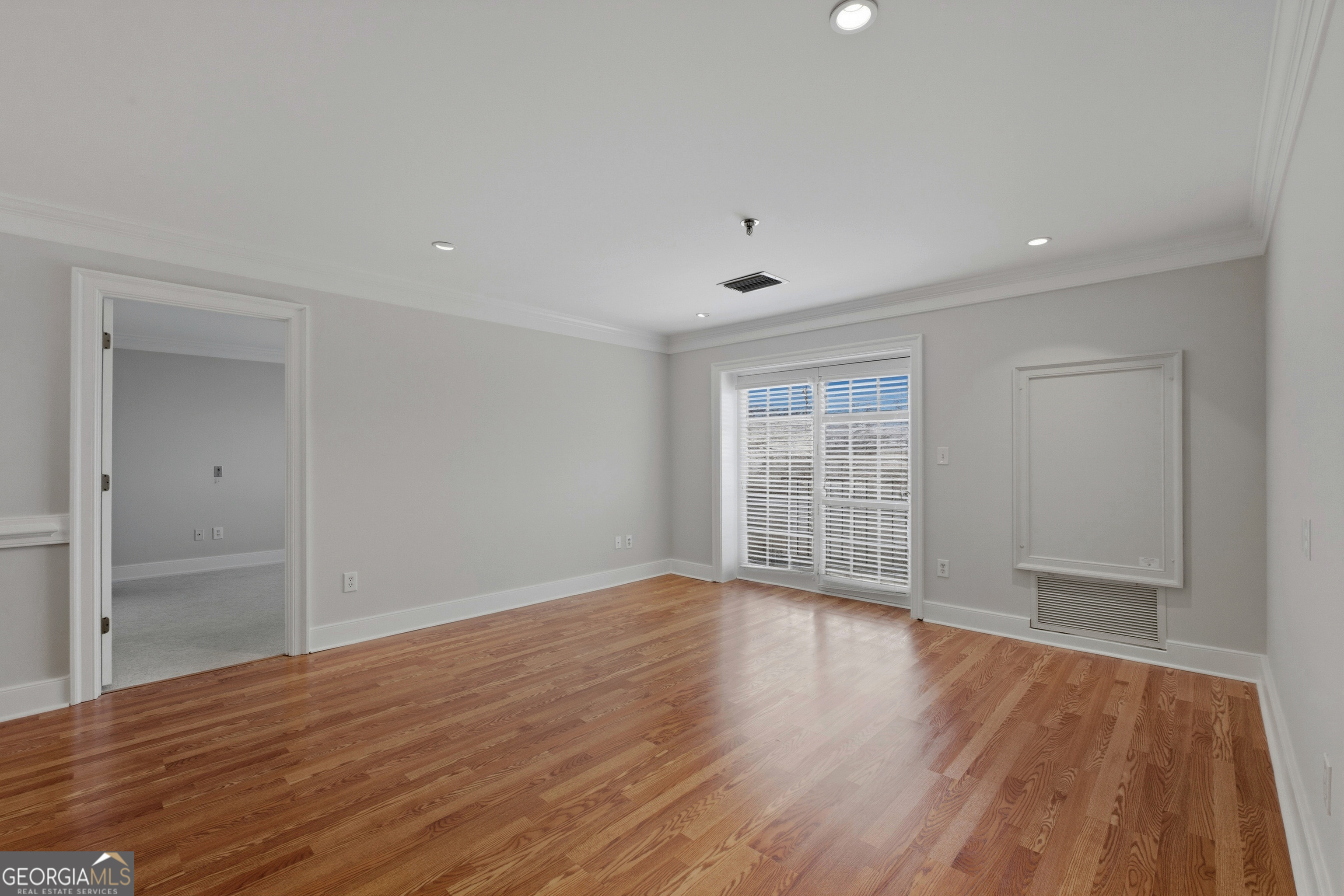 300 Johnson Ferry Road # B915 Property Photo 10