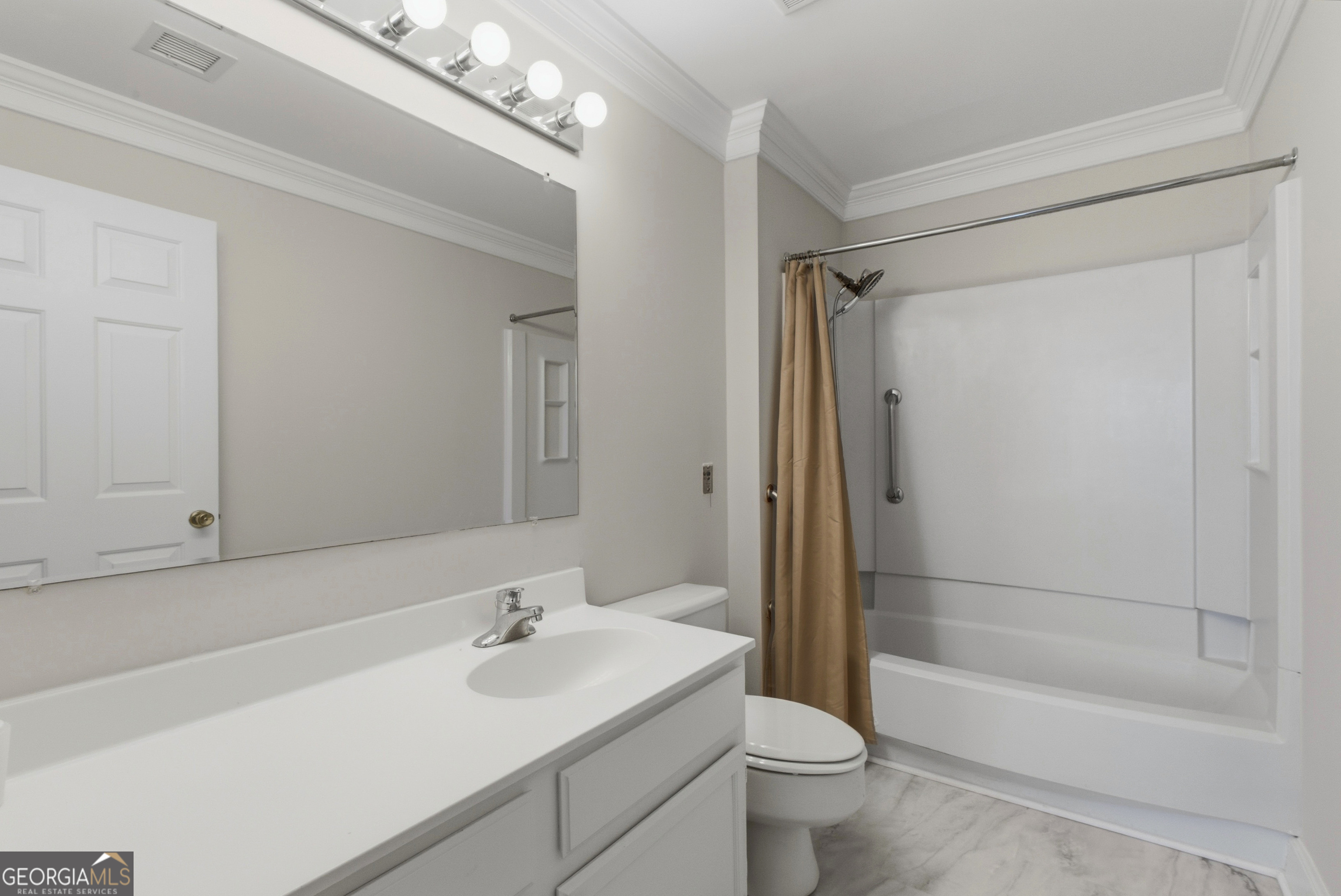 300 Johnson Ferry Road # B915 Property Photo 20