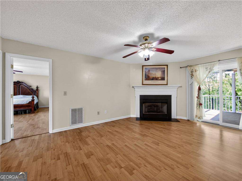 41 Terrace Court Property Photo 8