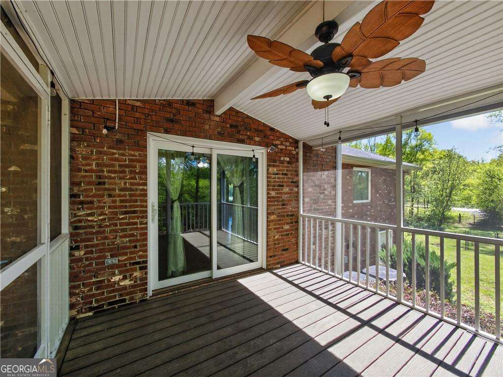 41 Terrace Court Property Photo 35