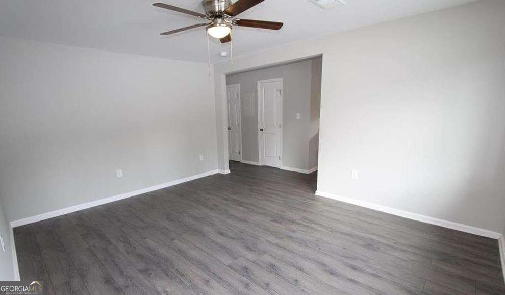 6696 Mableton Parkway Se Property Photo 8