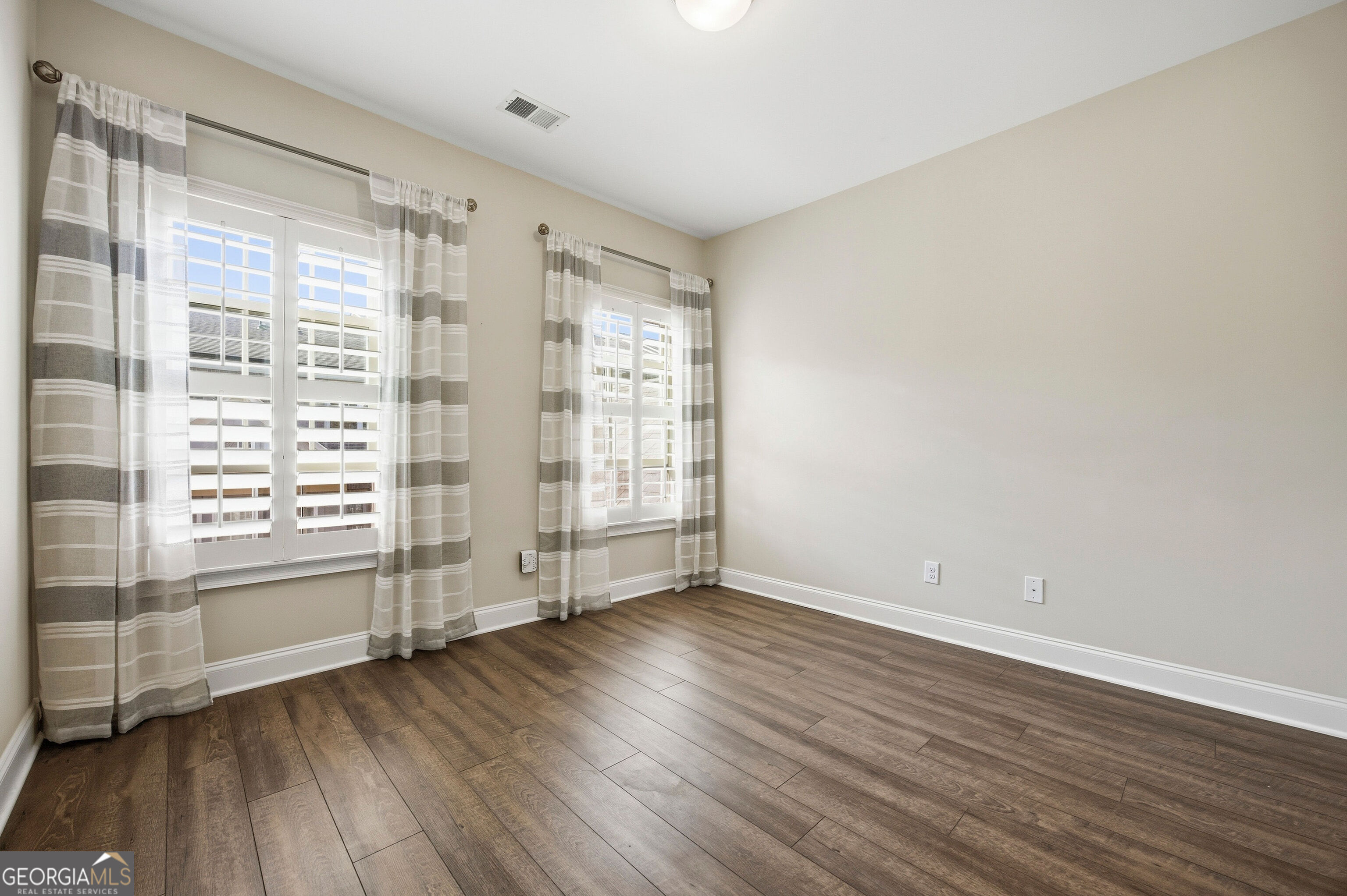 1117 Cordia Avenue Nw Property Photo 26