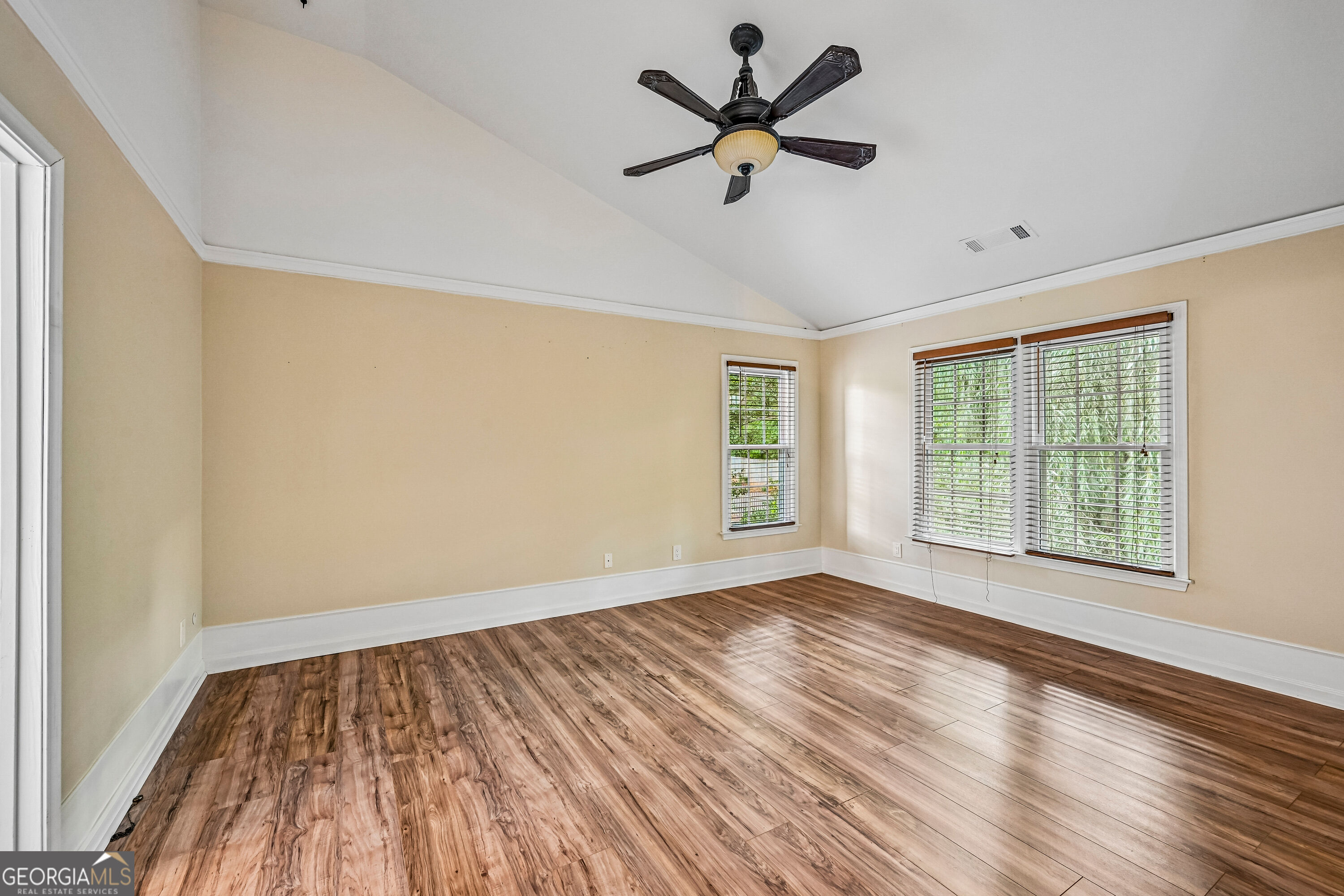 8590 River Walk Landing Property Photo 4
