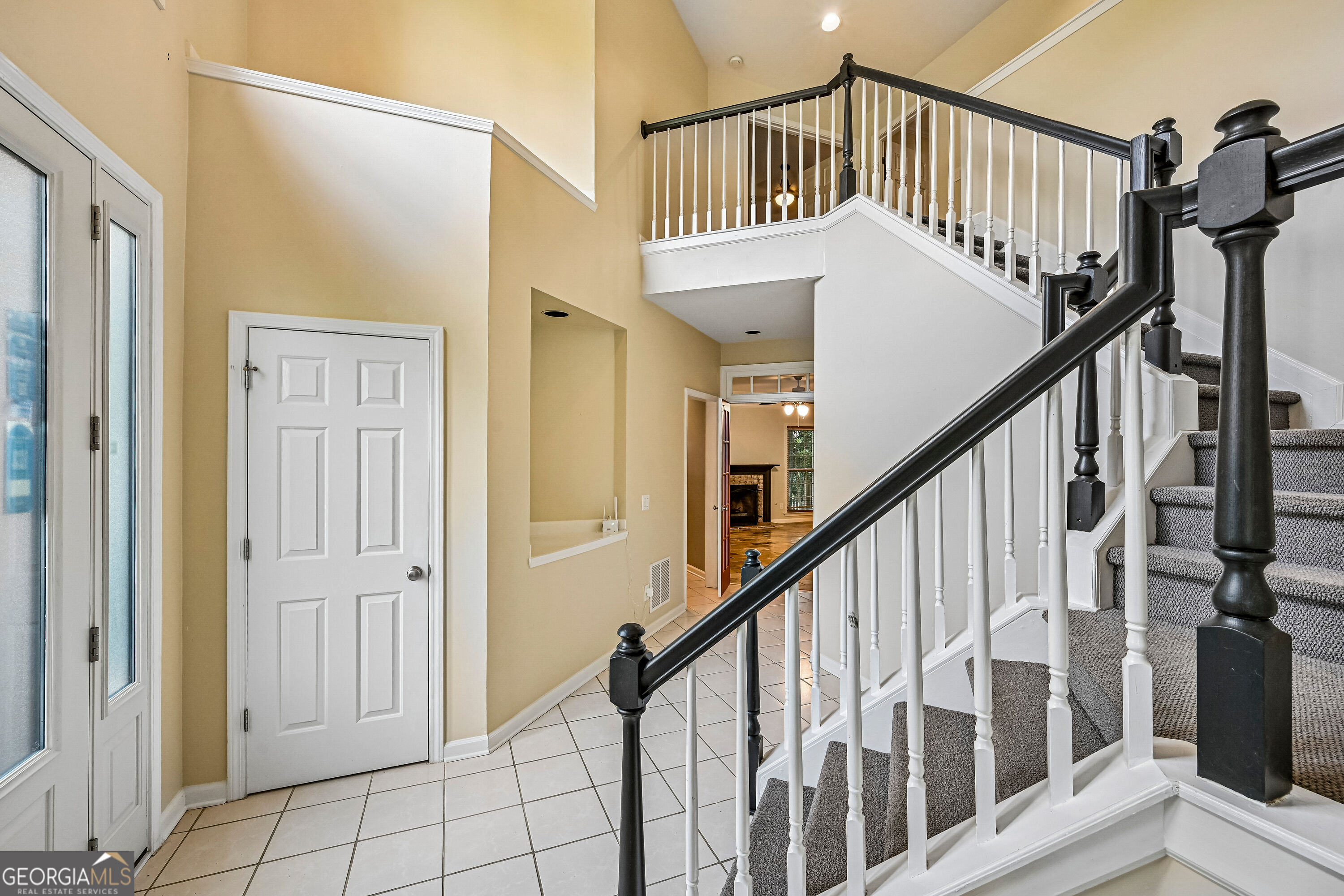 8590 River Walk Landing Property Photo 12