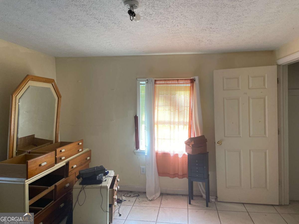 717 Glenmore Avenue Property Photo 11