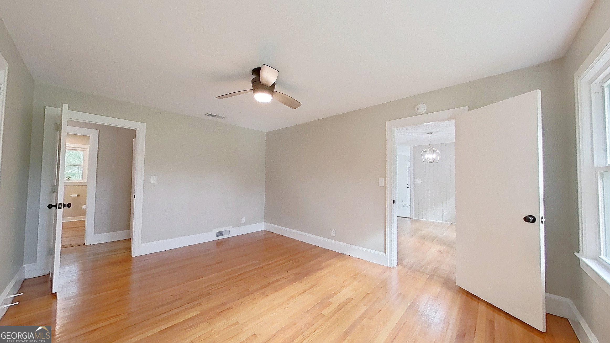 481 4th Street Property Photo 26