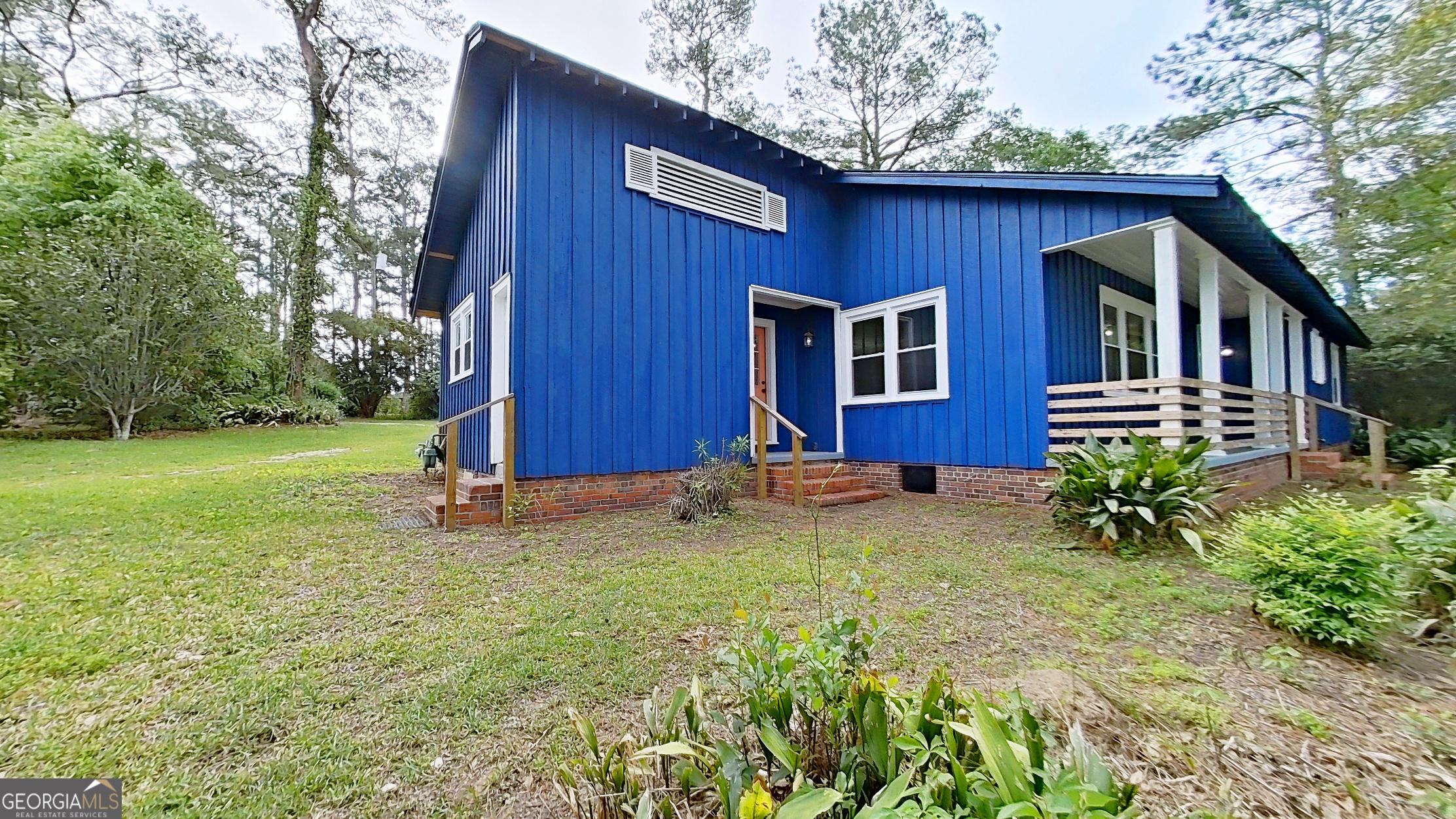 481 4th Street Property Photo 45
