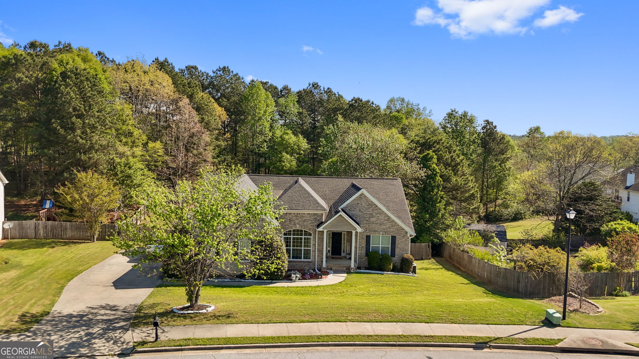 2640 Snowcrest Place Property Photo 1