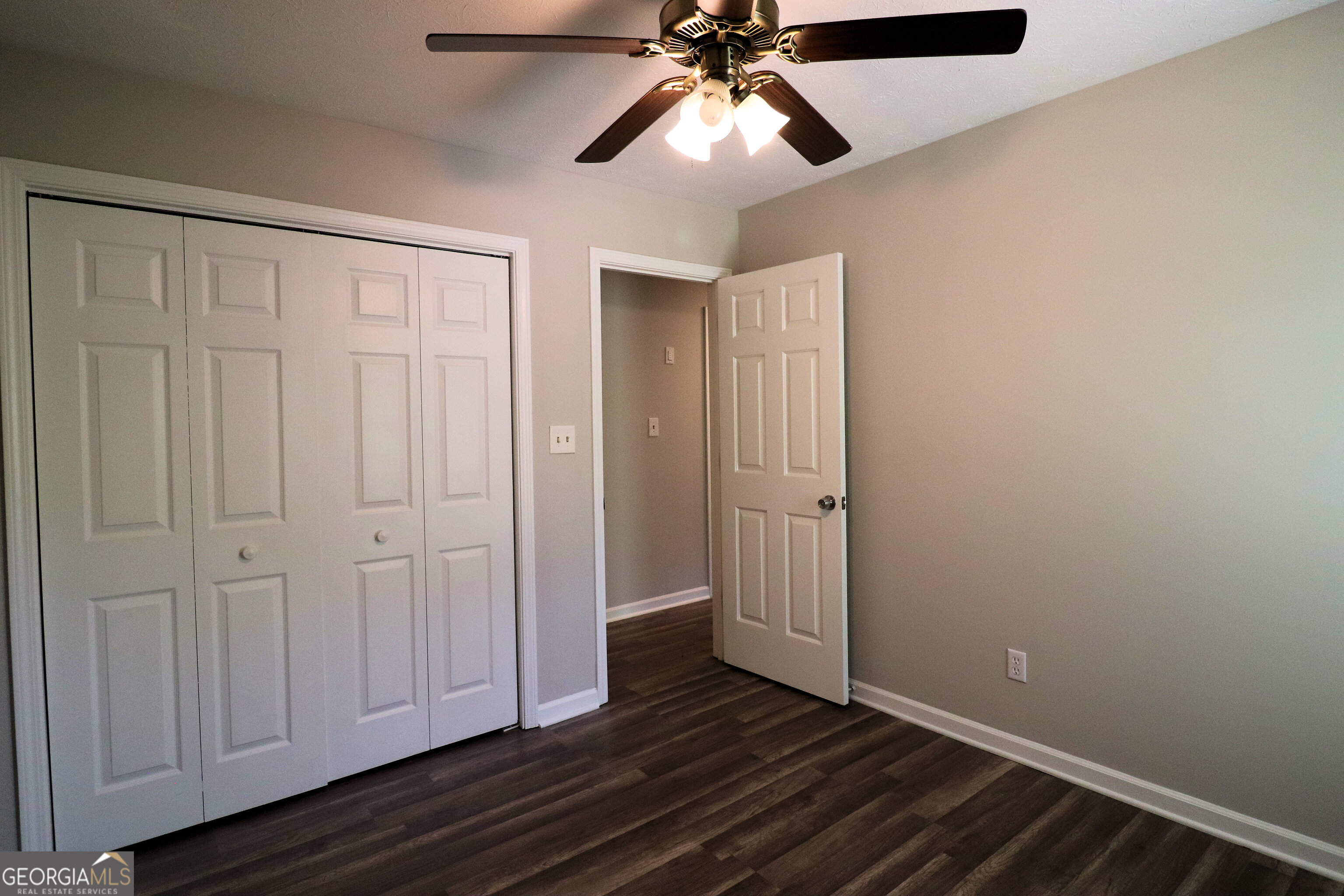 192 Deerfield Drive Property Photo 15