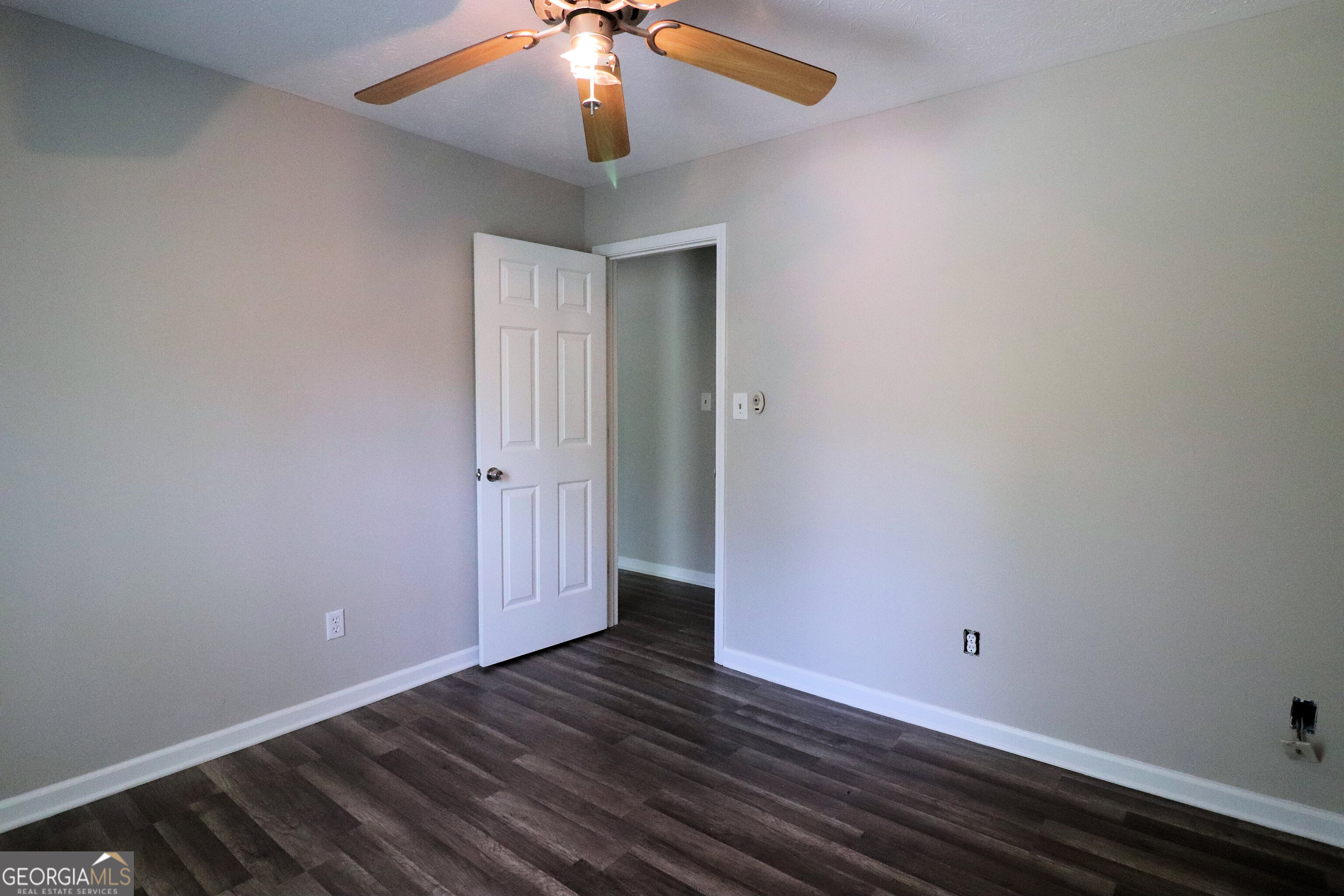 192 Deerfield Drive Property Photo 17